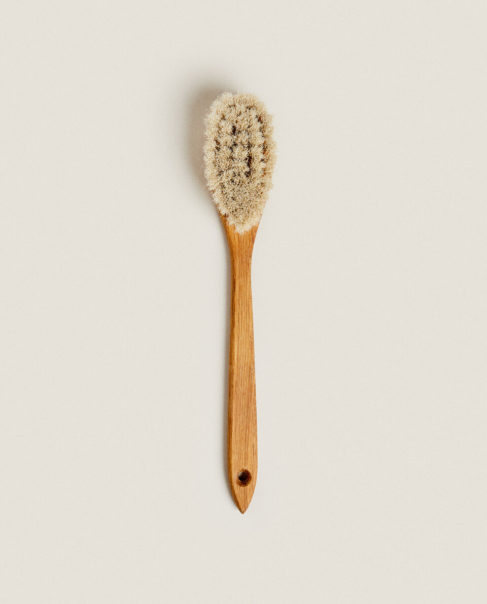 IRIS HANTVERK BODY BRUSH Zara Home United Kingdom