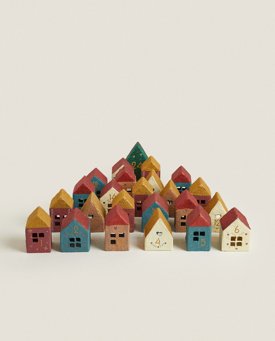 CHRISTMAS ADVENT CALENDAR WITH PAPER MÂCHÉ HOUSES