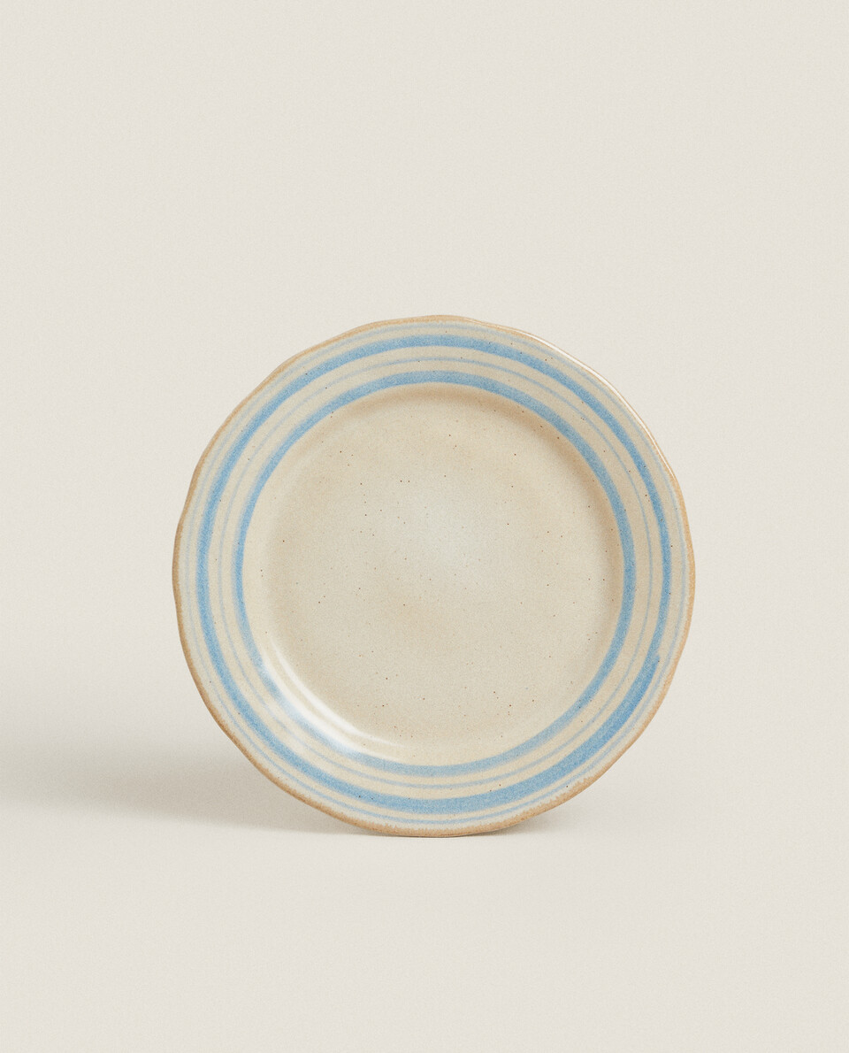 STONEWARE DESSERT PLATE WITH LINES