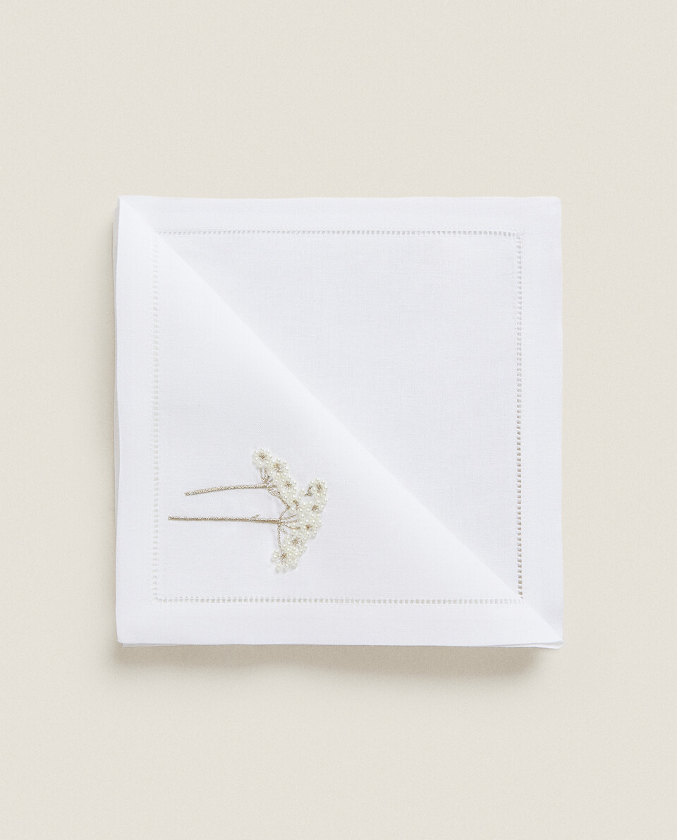 PACK OF CHRISTMAS PEARL BEAD NAPKINS (PACK OF 2)