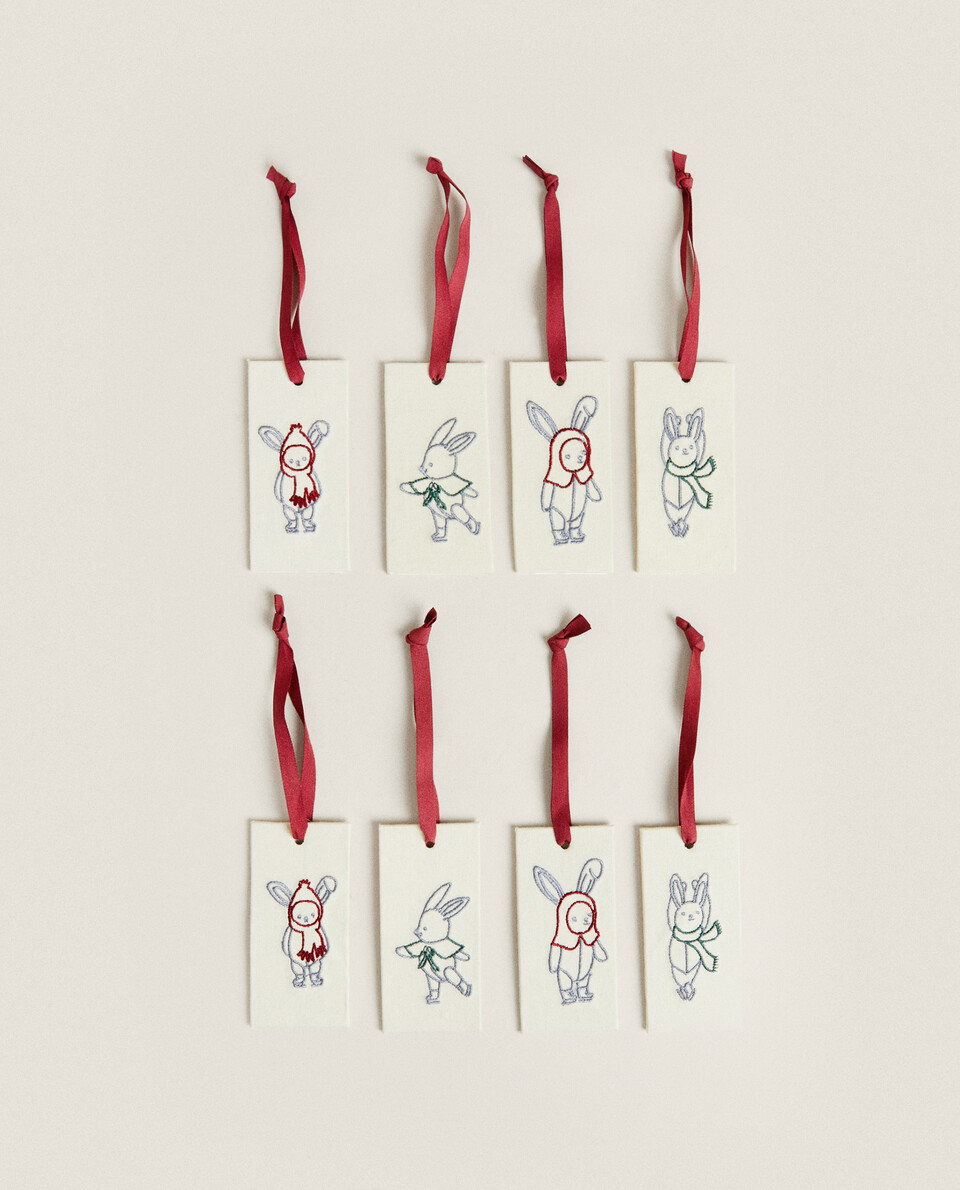 PACK OF CHILDREN’S GIFT LABELS WITH CHRISTMAS BUNNY (PACK OF 8)