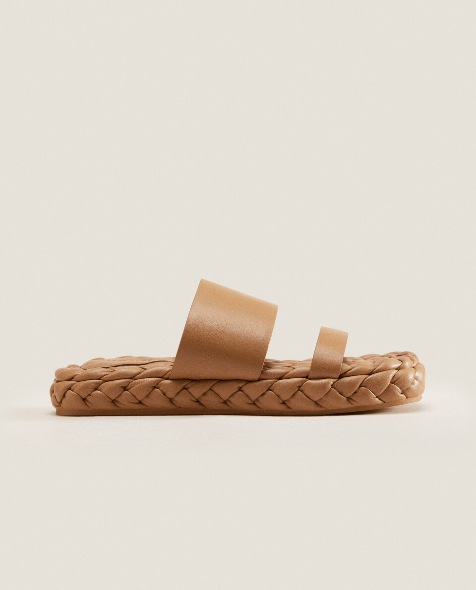 QUILTED LEATHER SANDALS
