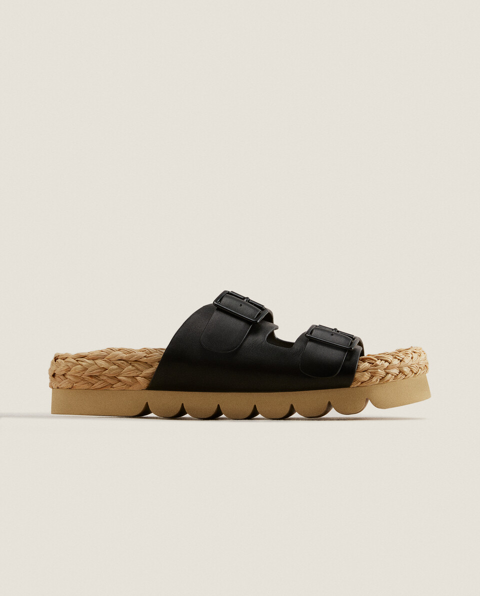 LEATHER SANDALS WITH RAFFIA DETAIL