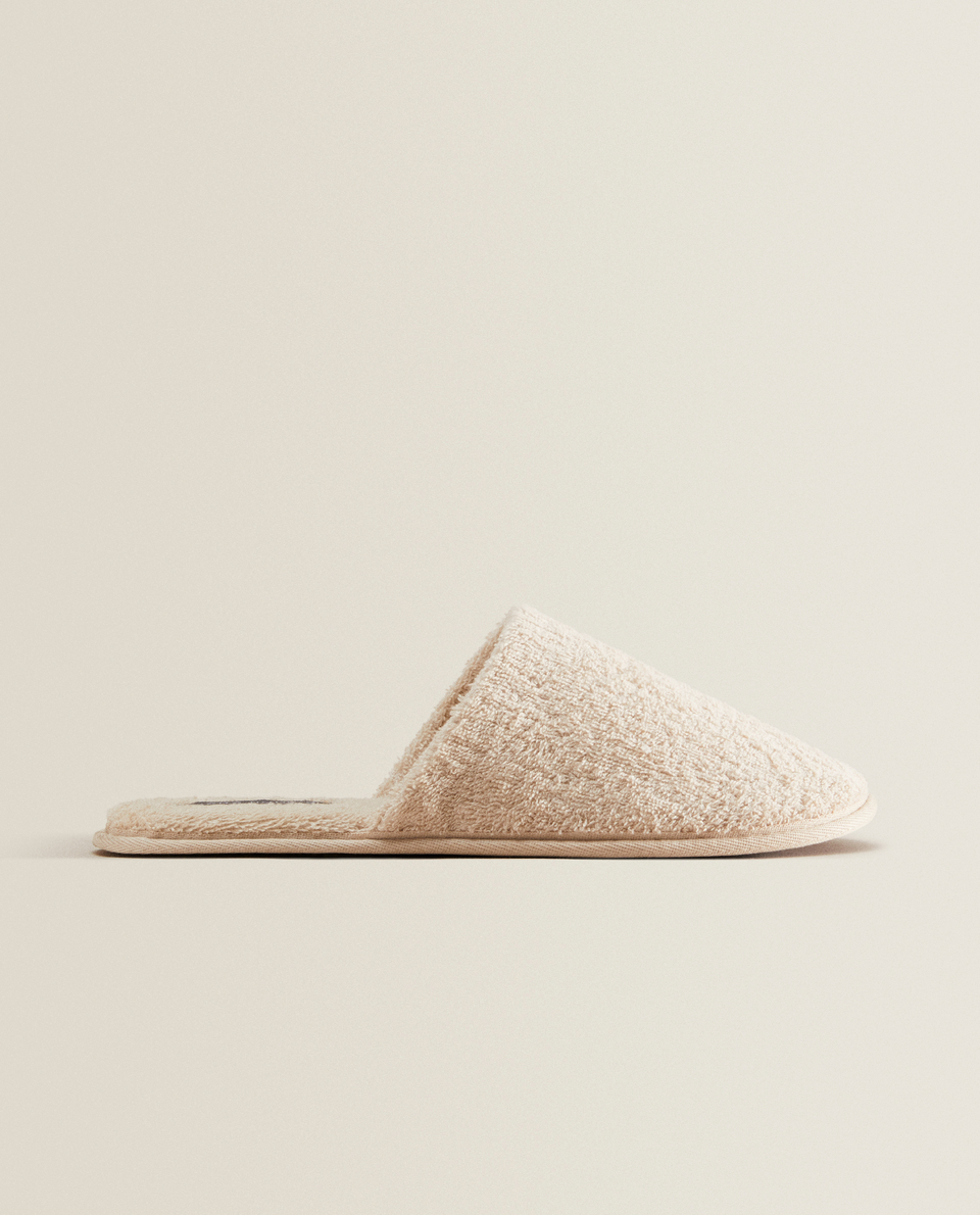 Slippers BATHROBES AND SLIPPERS BATHROOM Zara Home France