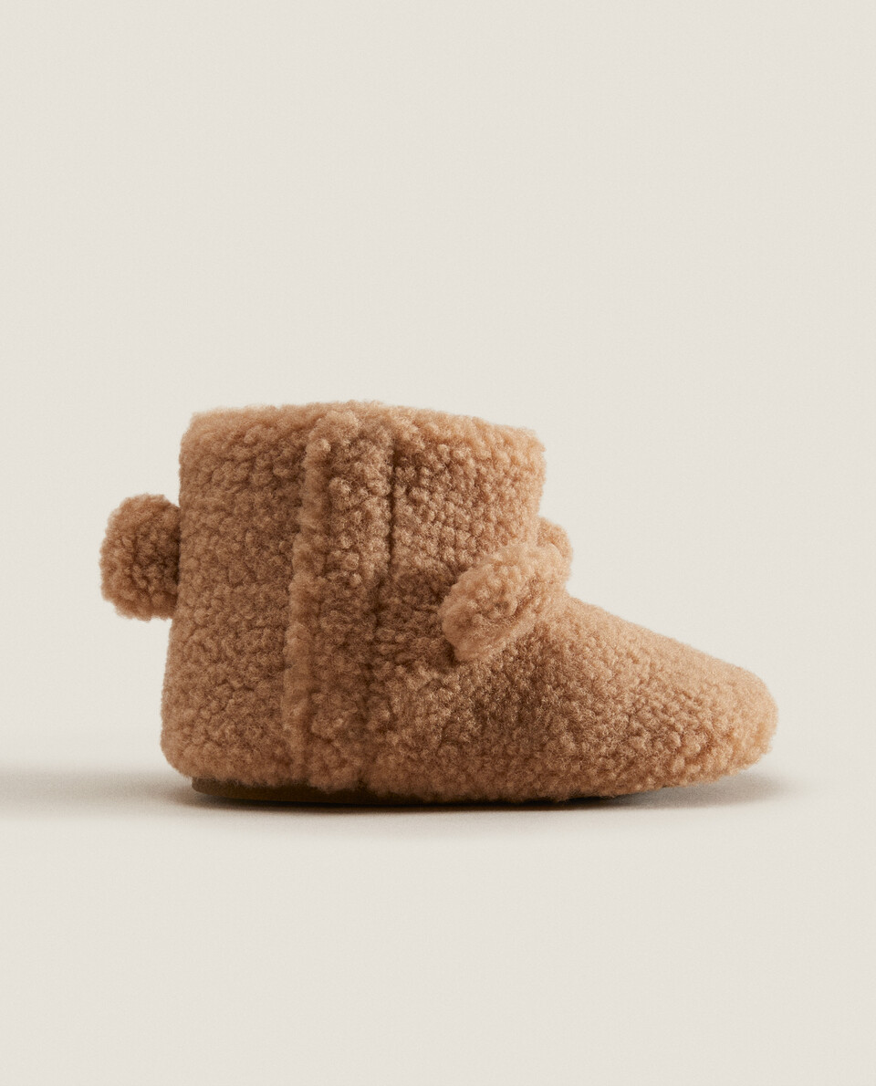 FAUX SHEARLING BOOT SLIPPERS WITH EARS