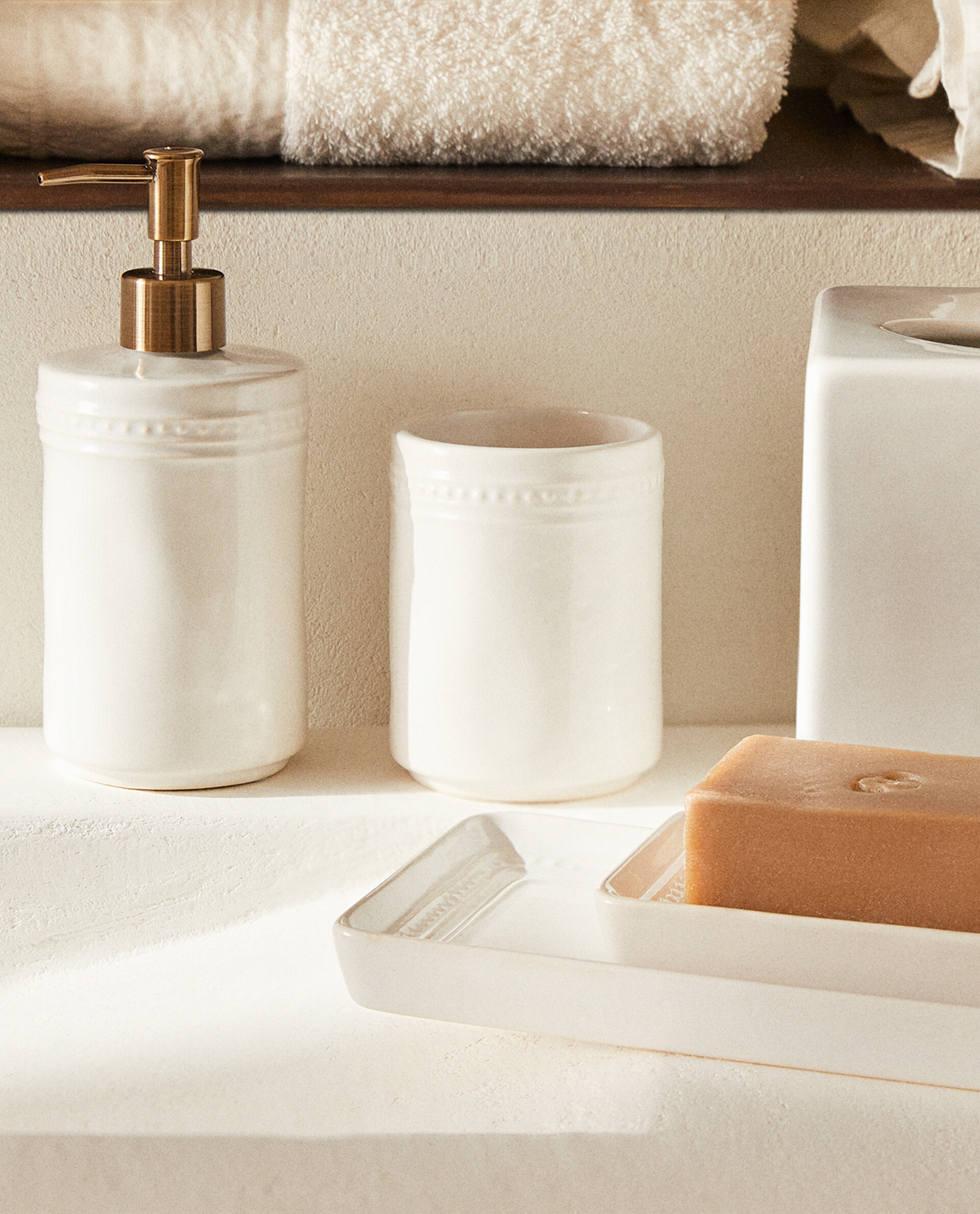 Ceramic bathroom set new arrivals