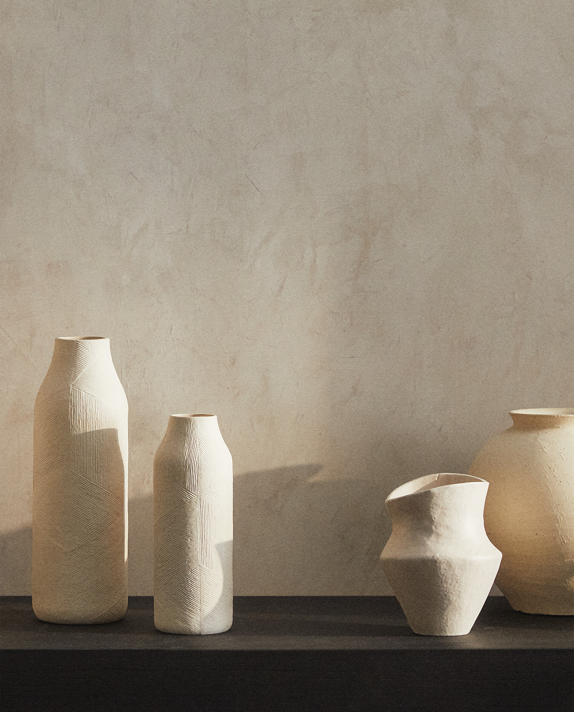 CERAMIC VASES