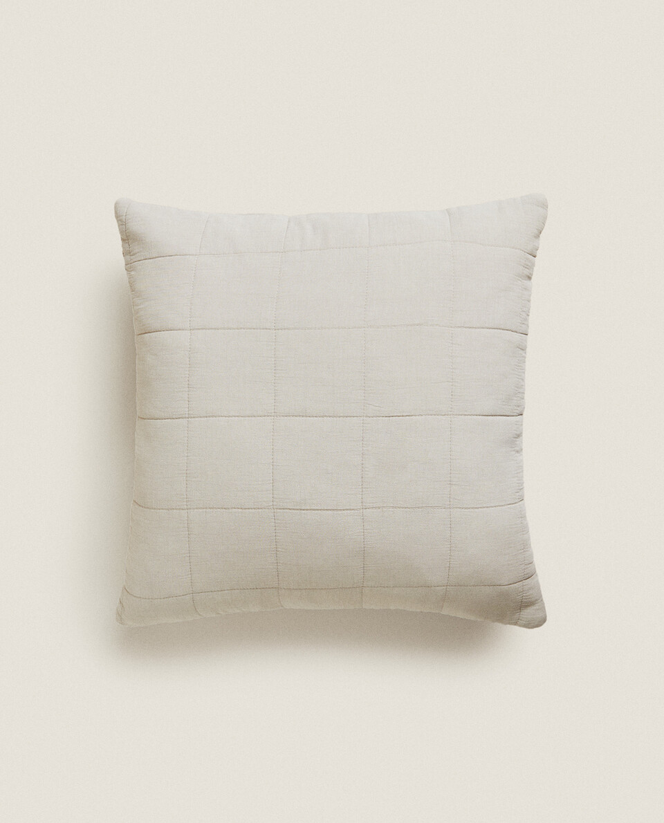 KATOENEN KUSSENHOES MET VERWASSEN EFFECT