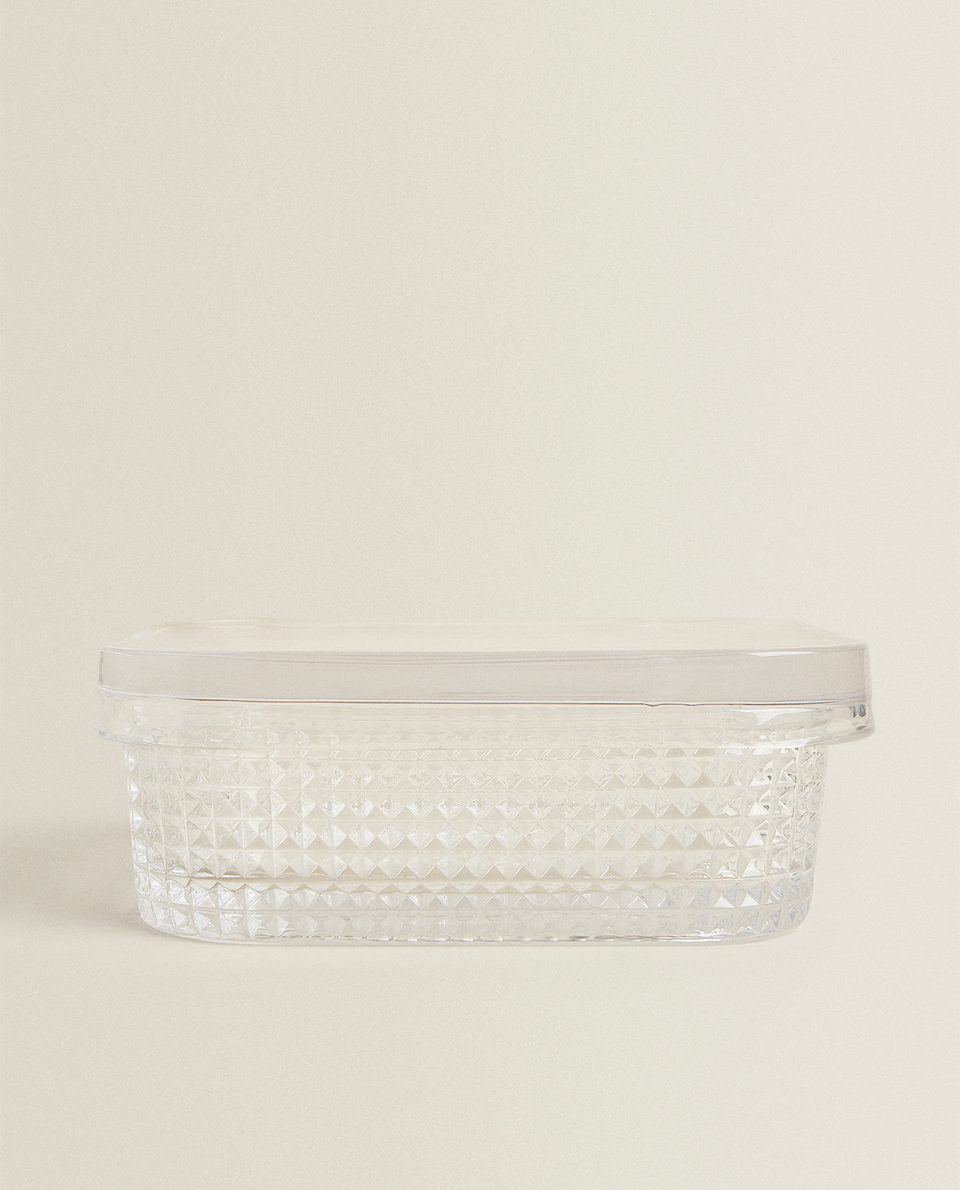 GLASS BUTTER DISH WITH RAISED DETAIL