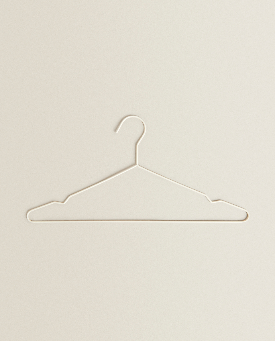 RUBBERIZED HANGERS (PACK OF 6)