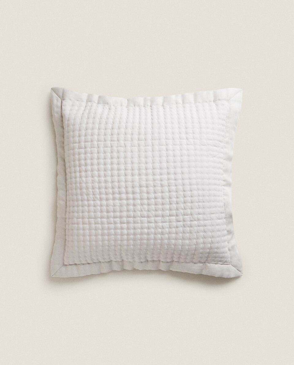 TEXTURED CUSHION COVER WITH LINEN BORDER