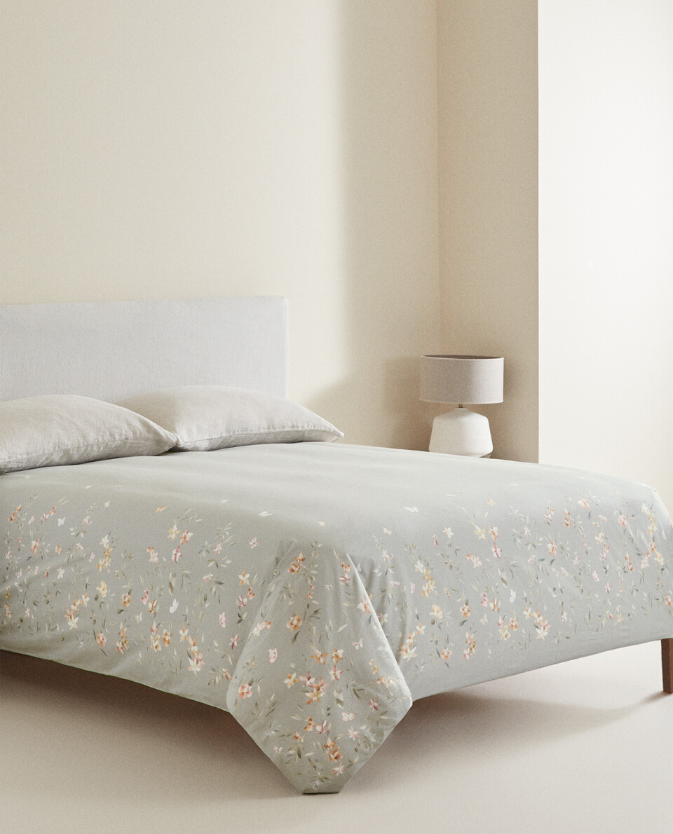radioactiviteit Sleutel investering FLOWER AND BUTTERFLY PRINT DUVET COVER | Zara Home United States of America