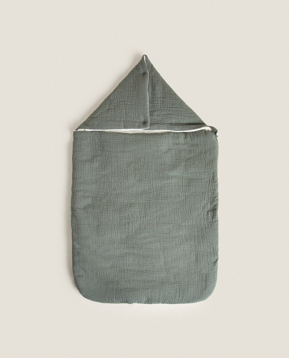 GREEN MUSLIN CARRYCOT BABY WRAP