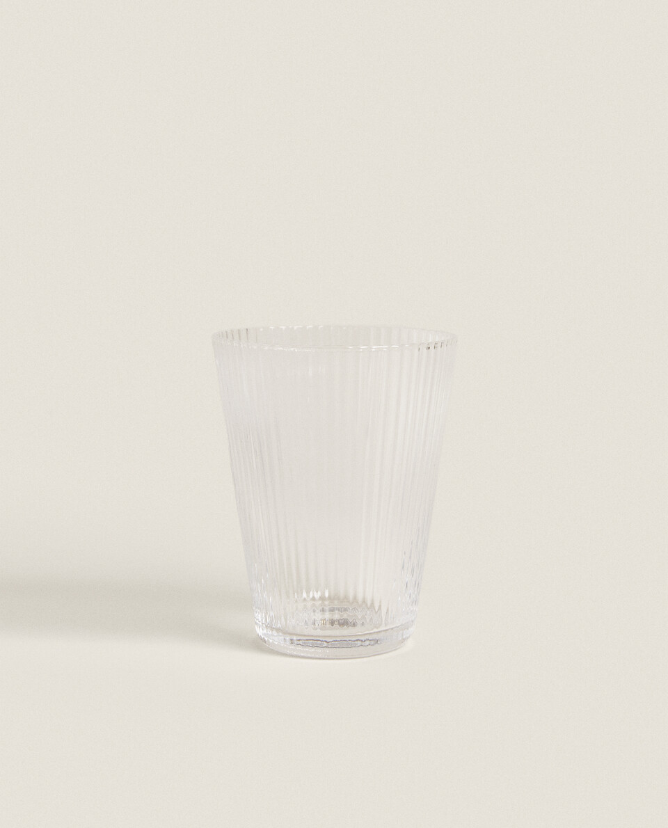 LINED DESIGN GLASS TUMBLER