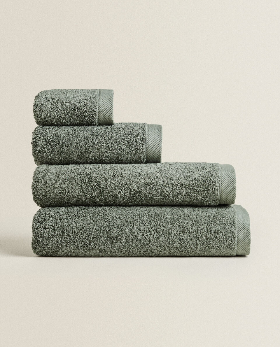 BASIC TOWELS BATHROOM NEW COLLECTION Zara Home United Kingdom