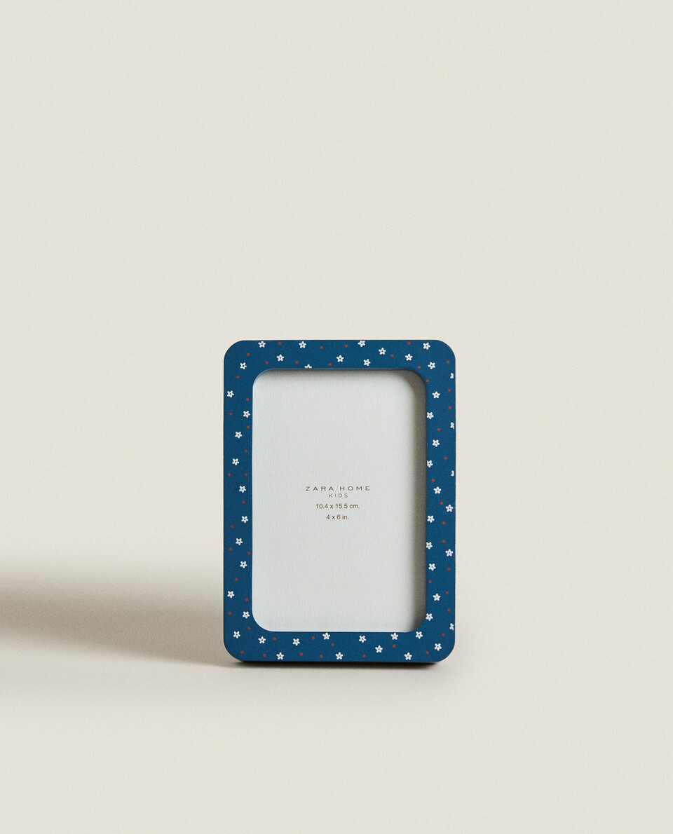 FLOWER FRAME