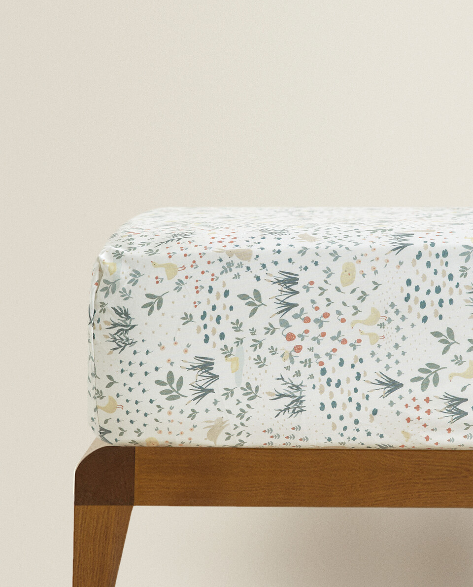 BUCOLIC PRINT FITTED SHEET