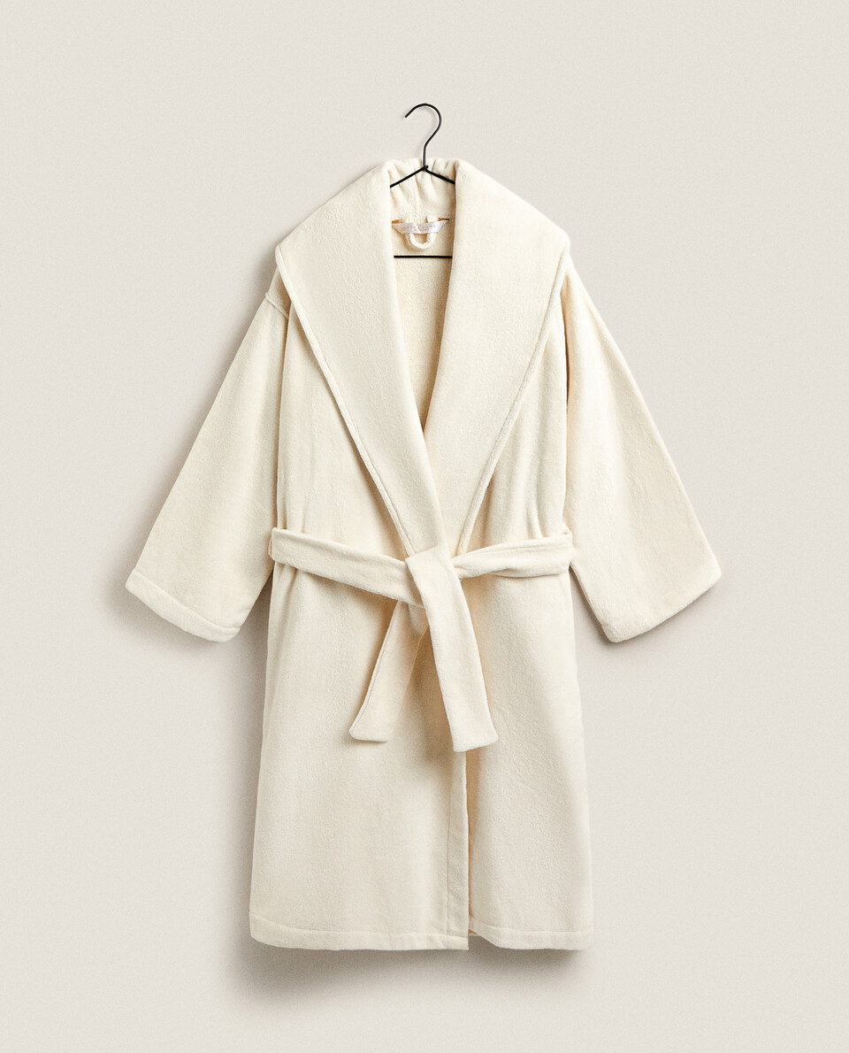VELOUR DRESSING GOWN