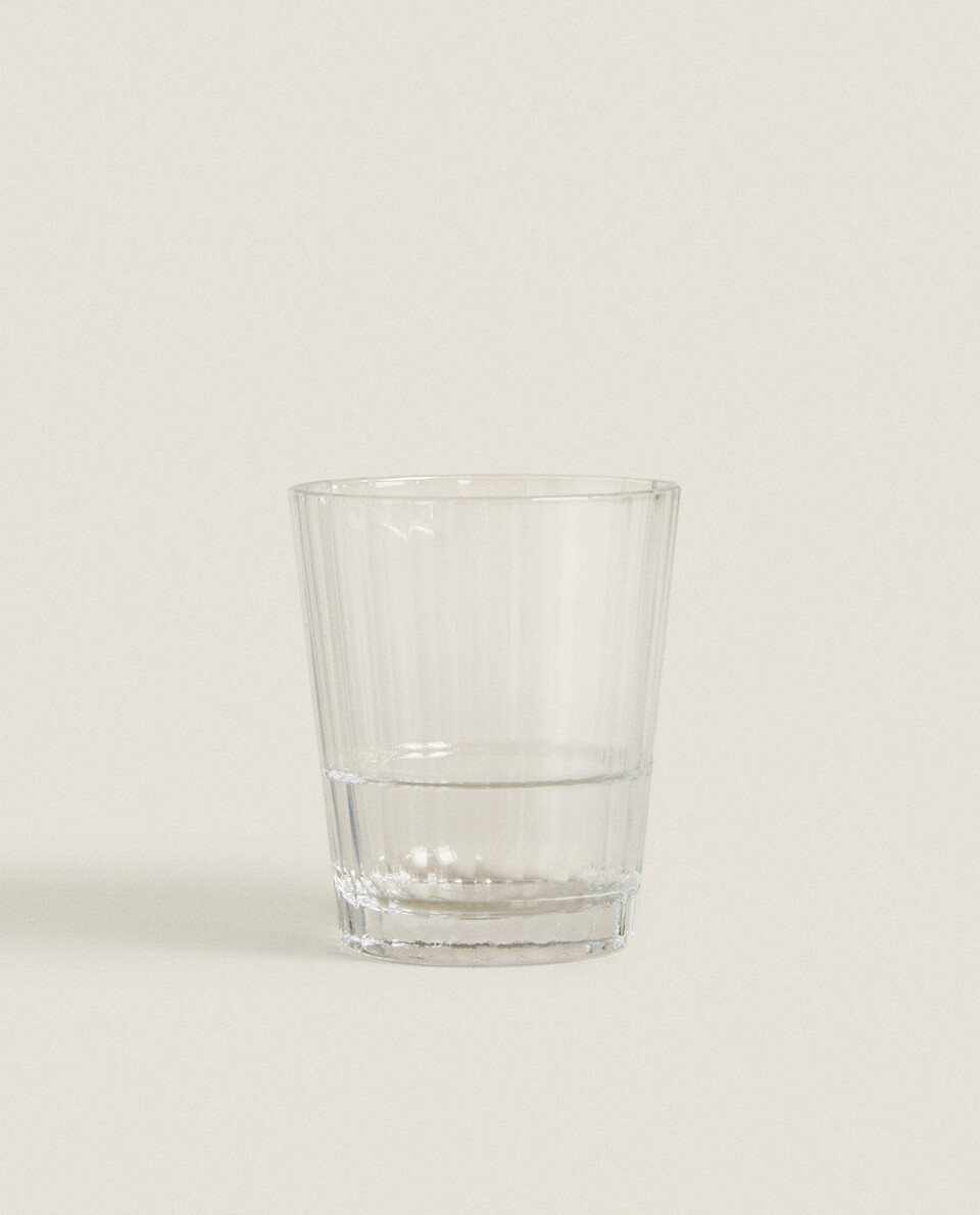 FACETED TUMBLER