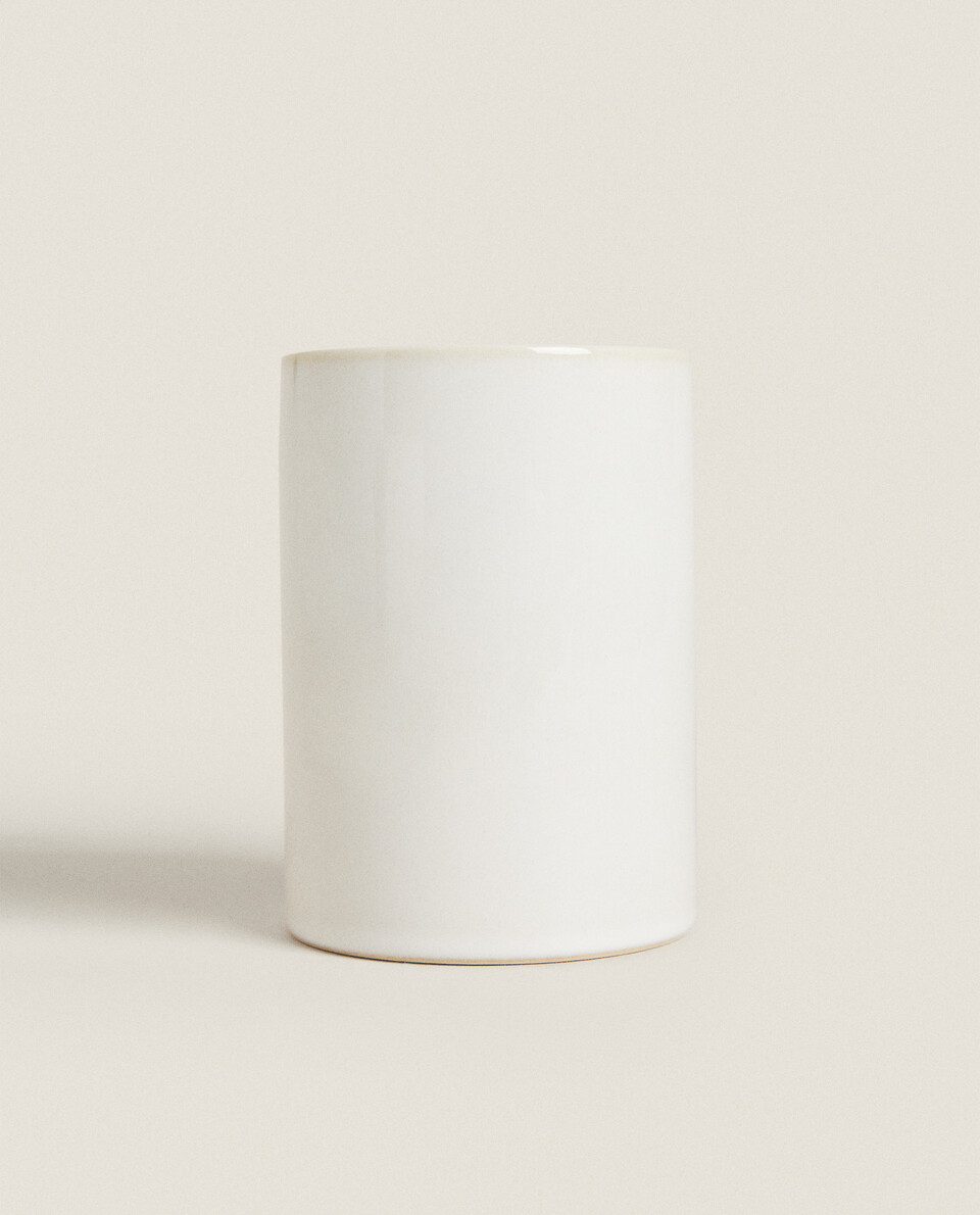 STONEWARE TUMBLER