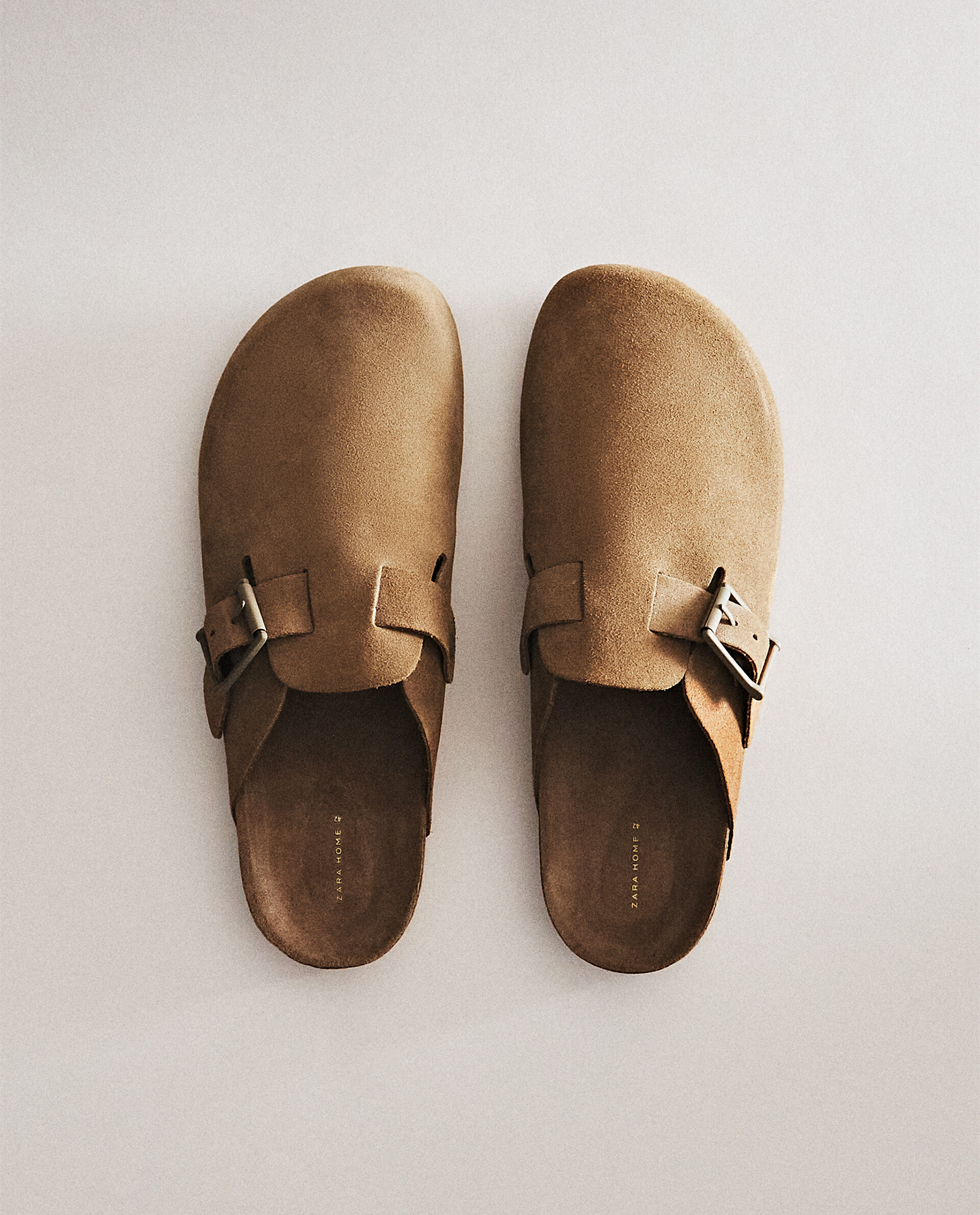 Clogs zara outlet