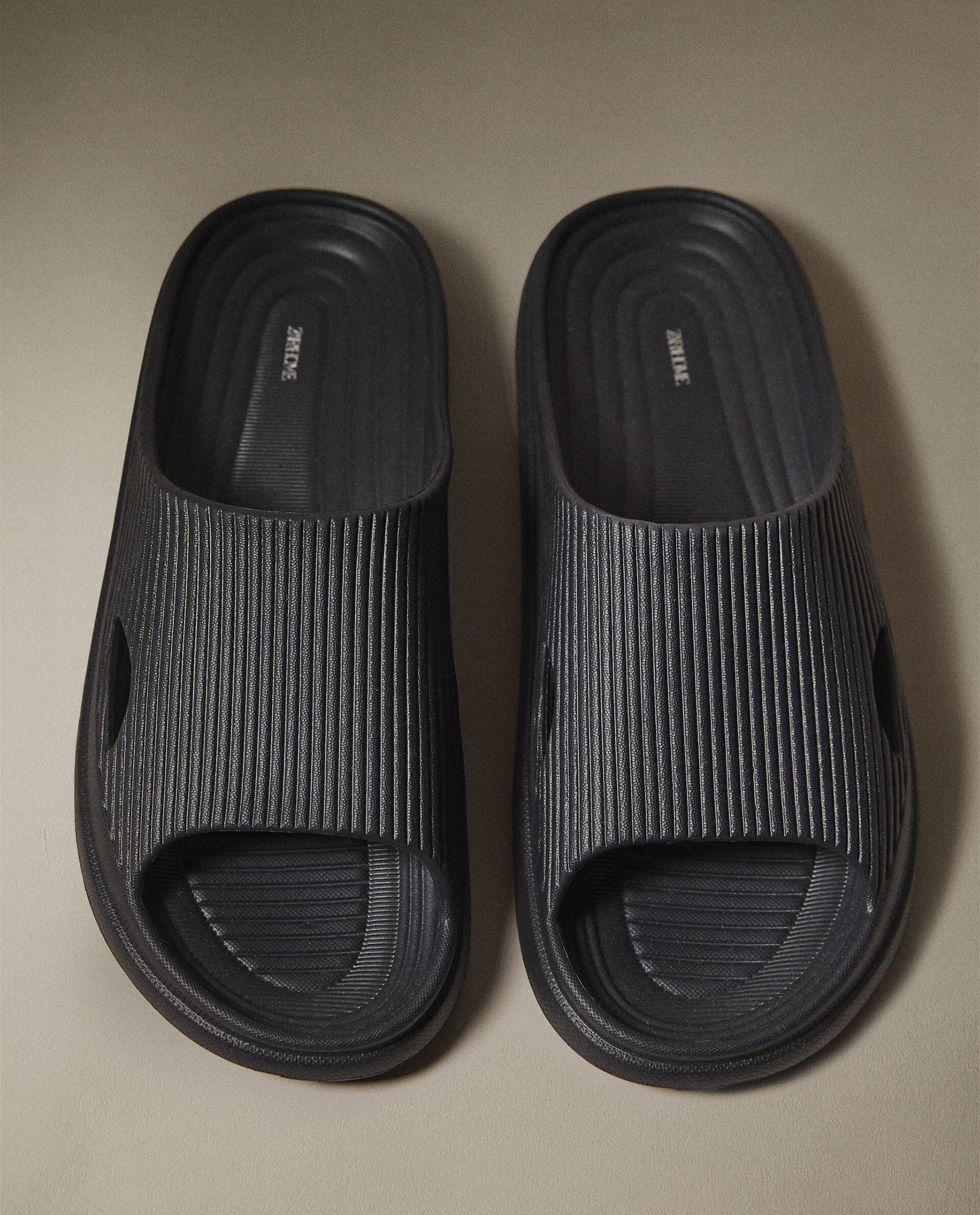 Zara home zapatillas hombre sale