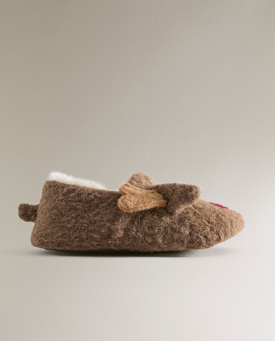 Reindeer slippers with bells sales