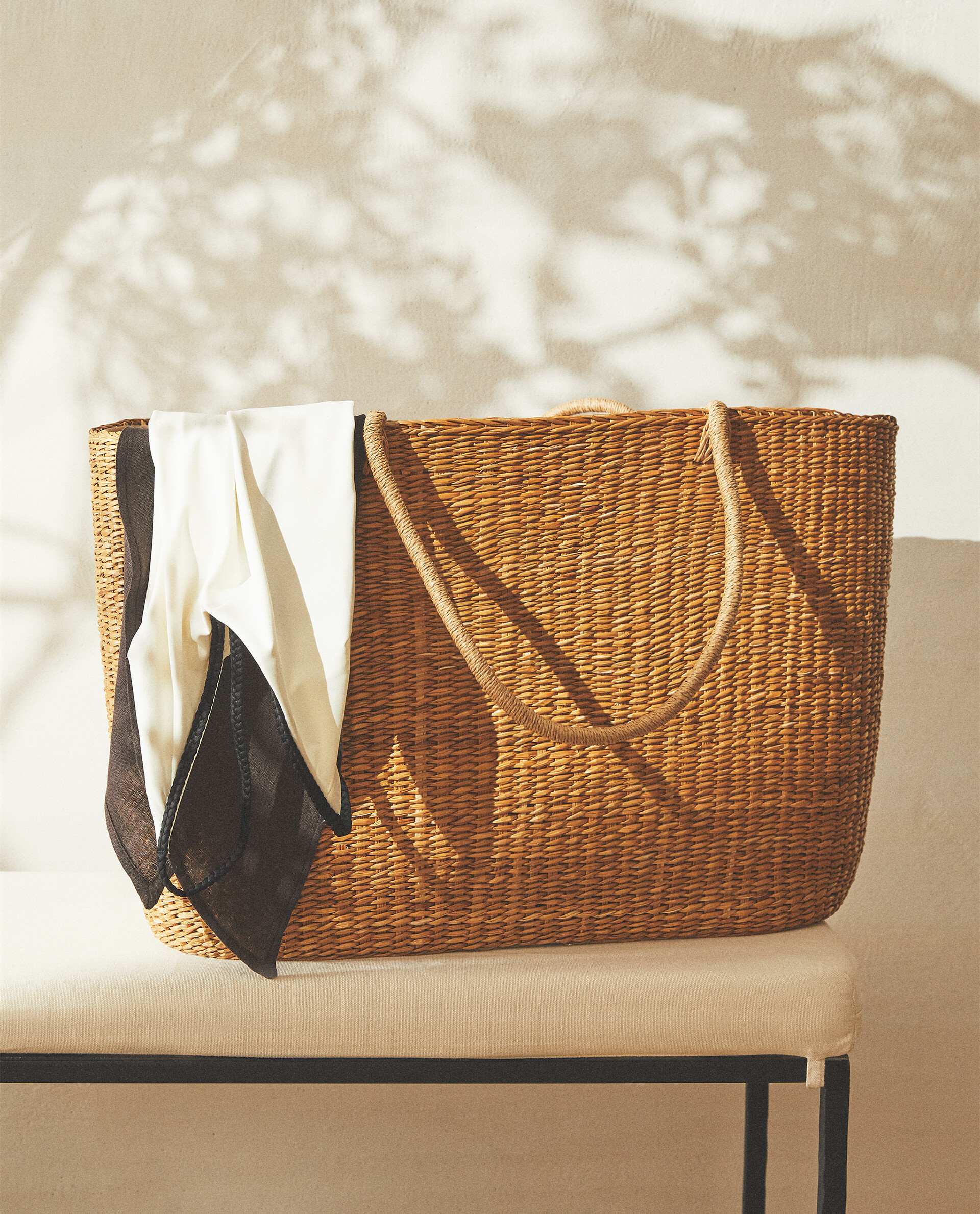 Zara straw purse 2025