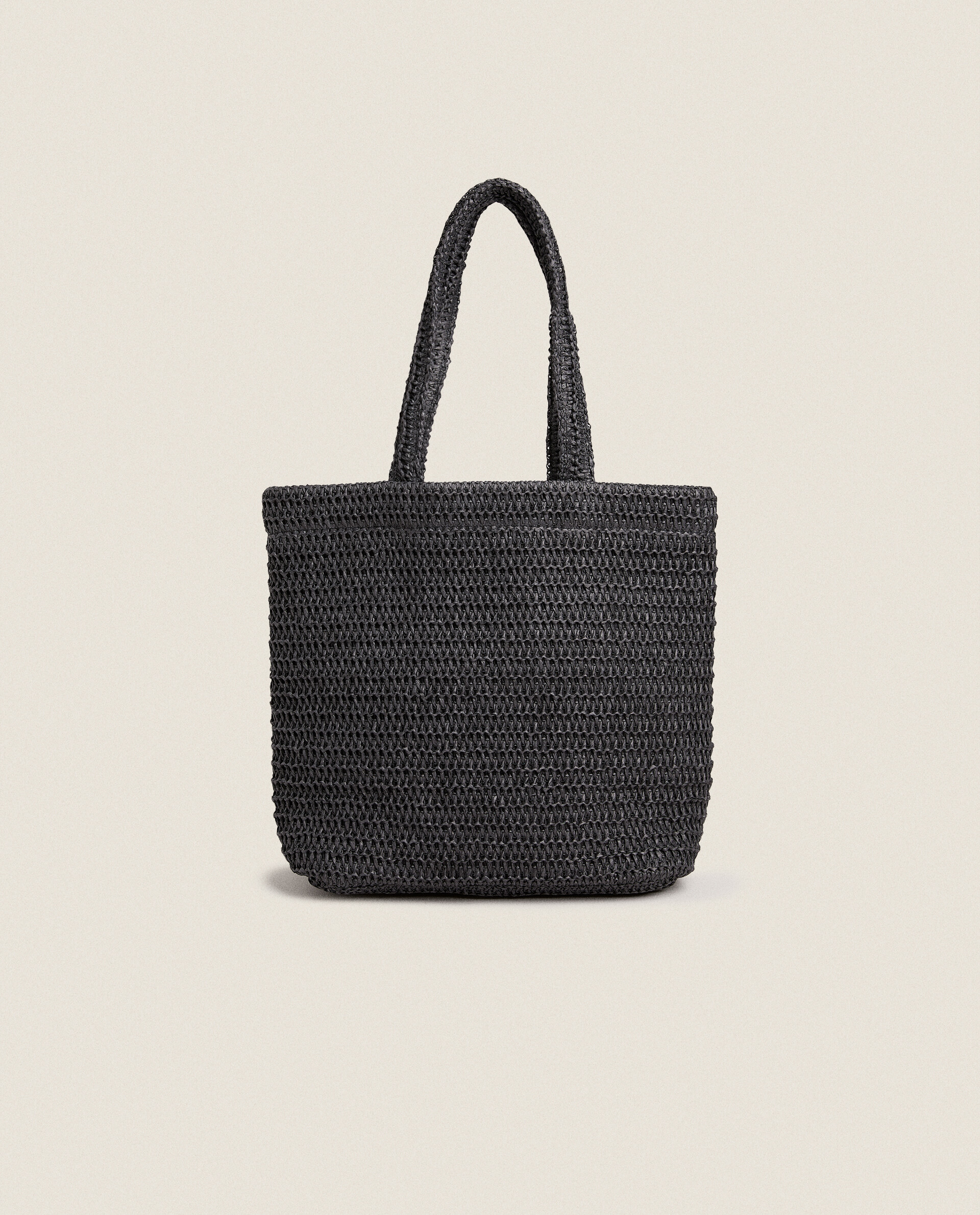 Black woven tote top