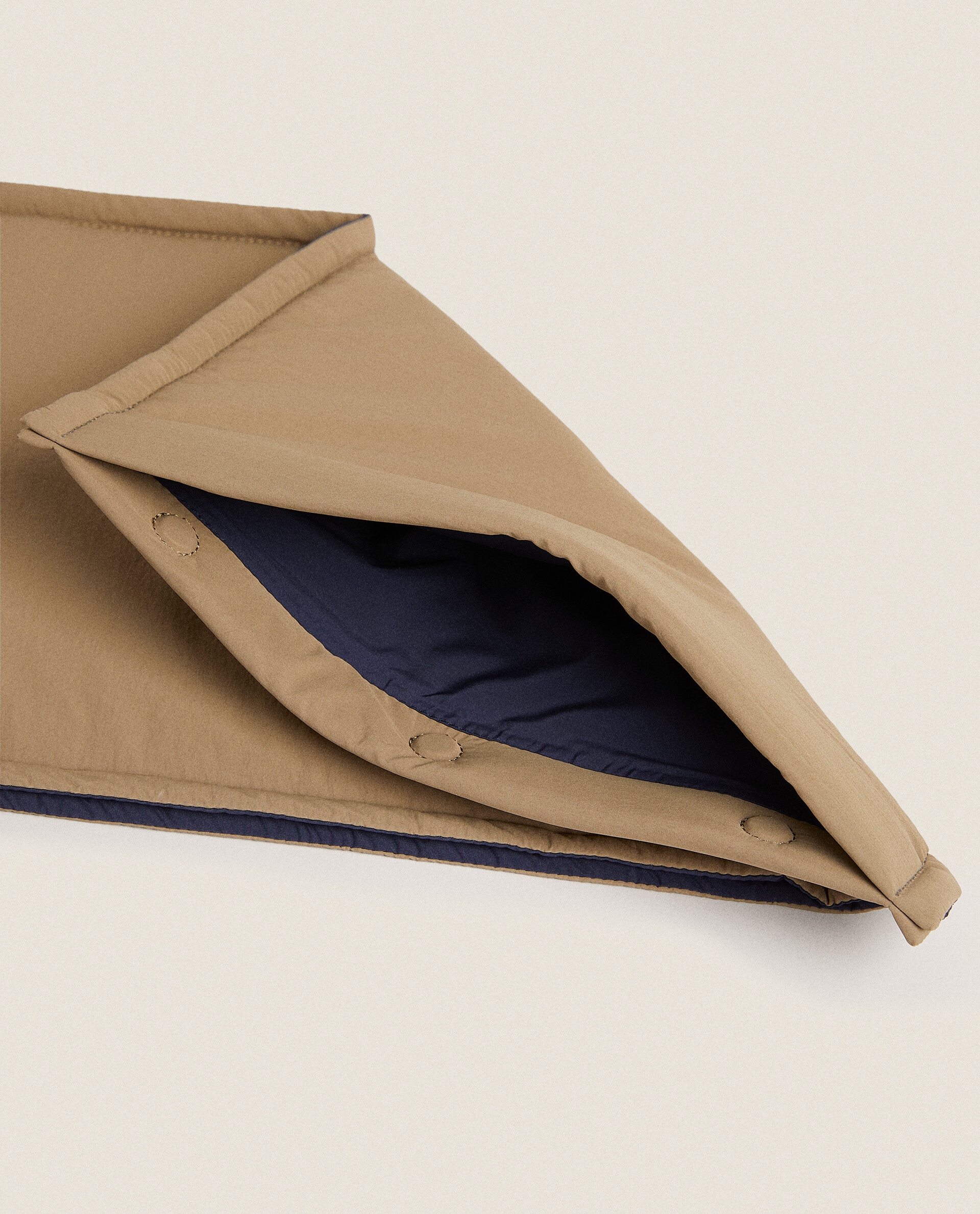 Funda ordenador zara deals