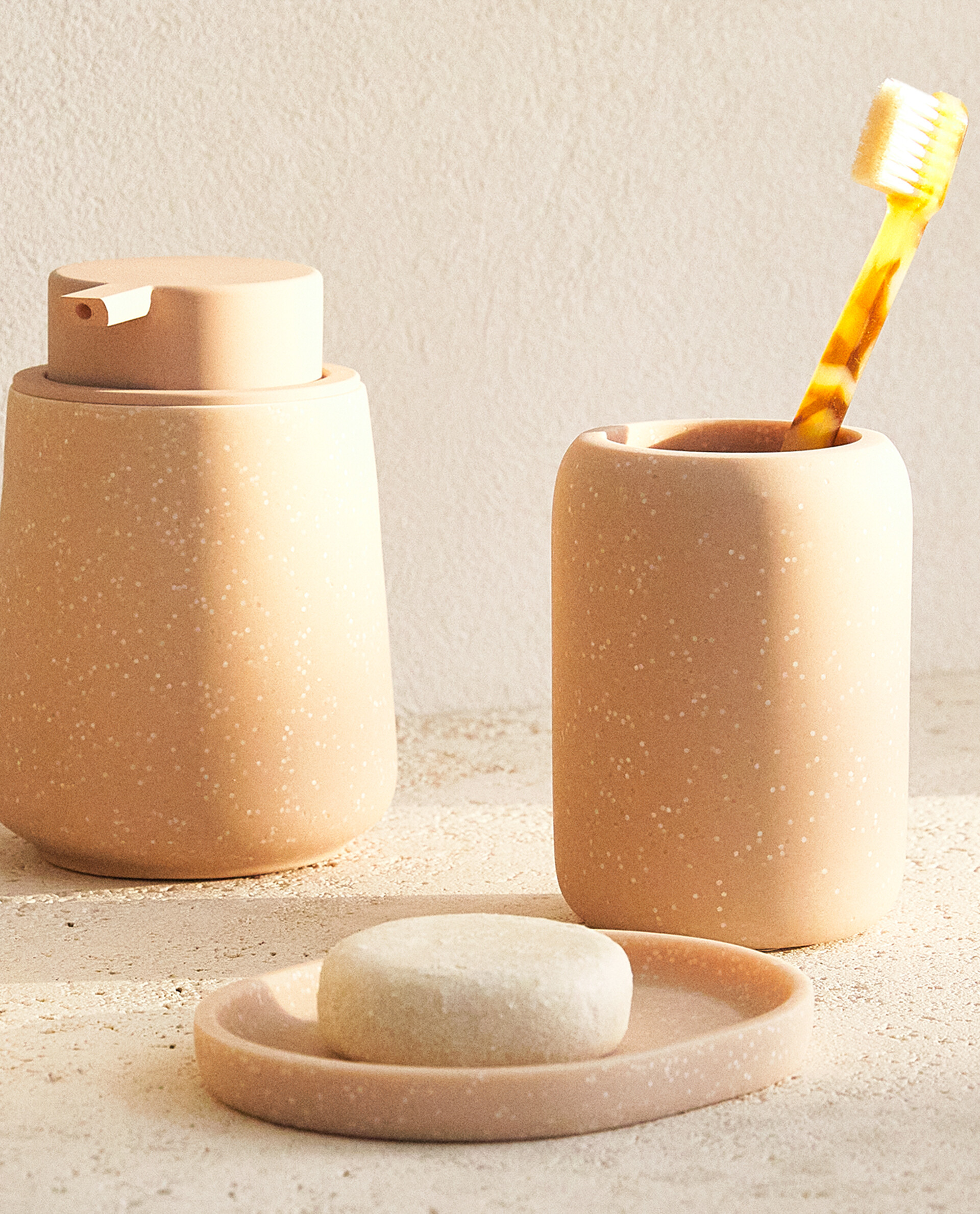 CHILDREN’S DOTTED RESIN BATHROOM SET - Bathroom accessories - TIME FOR ...