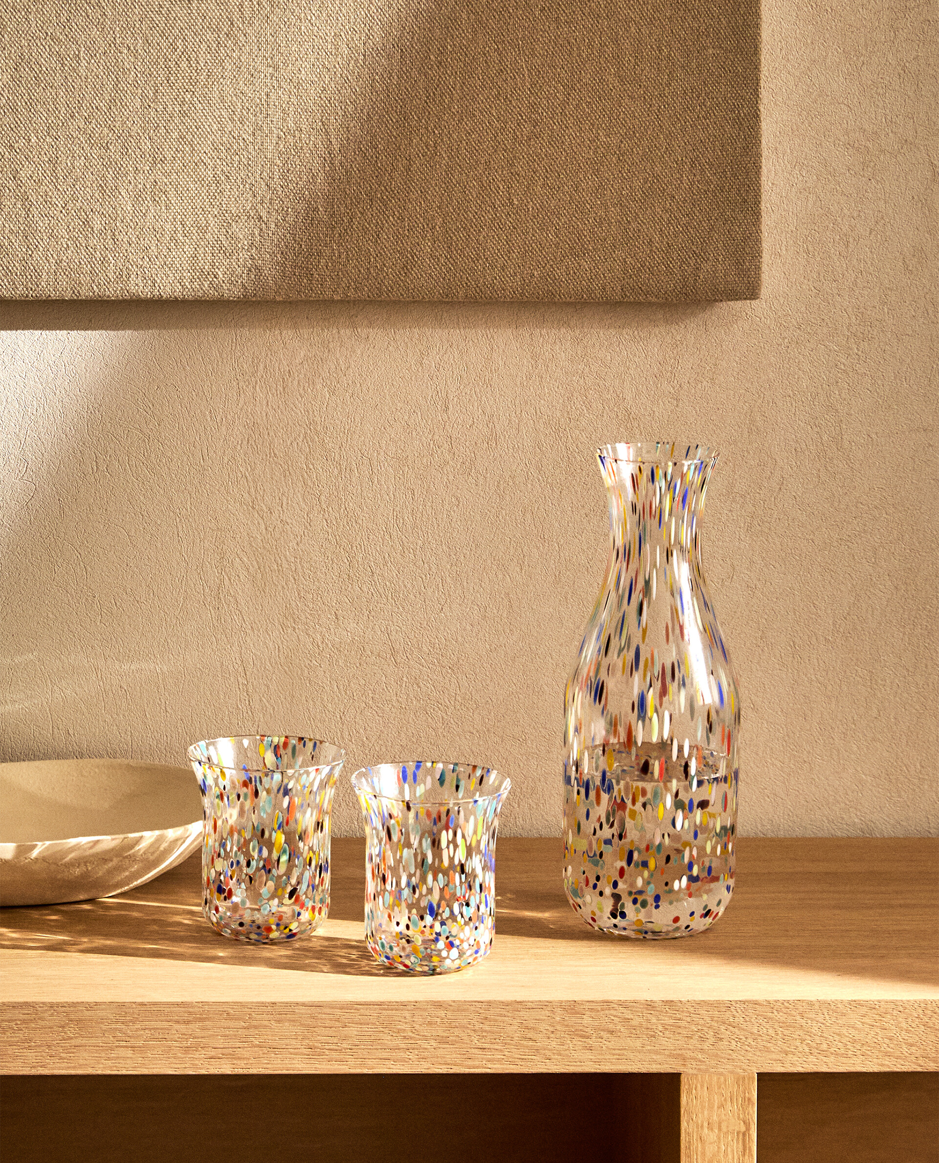 BLOWN GLASSWARE SET WITH SPECKLED DESIGN Sets GLASSWARE DINING