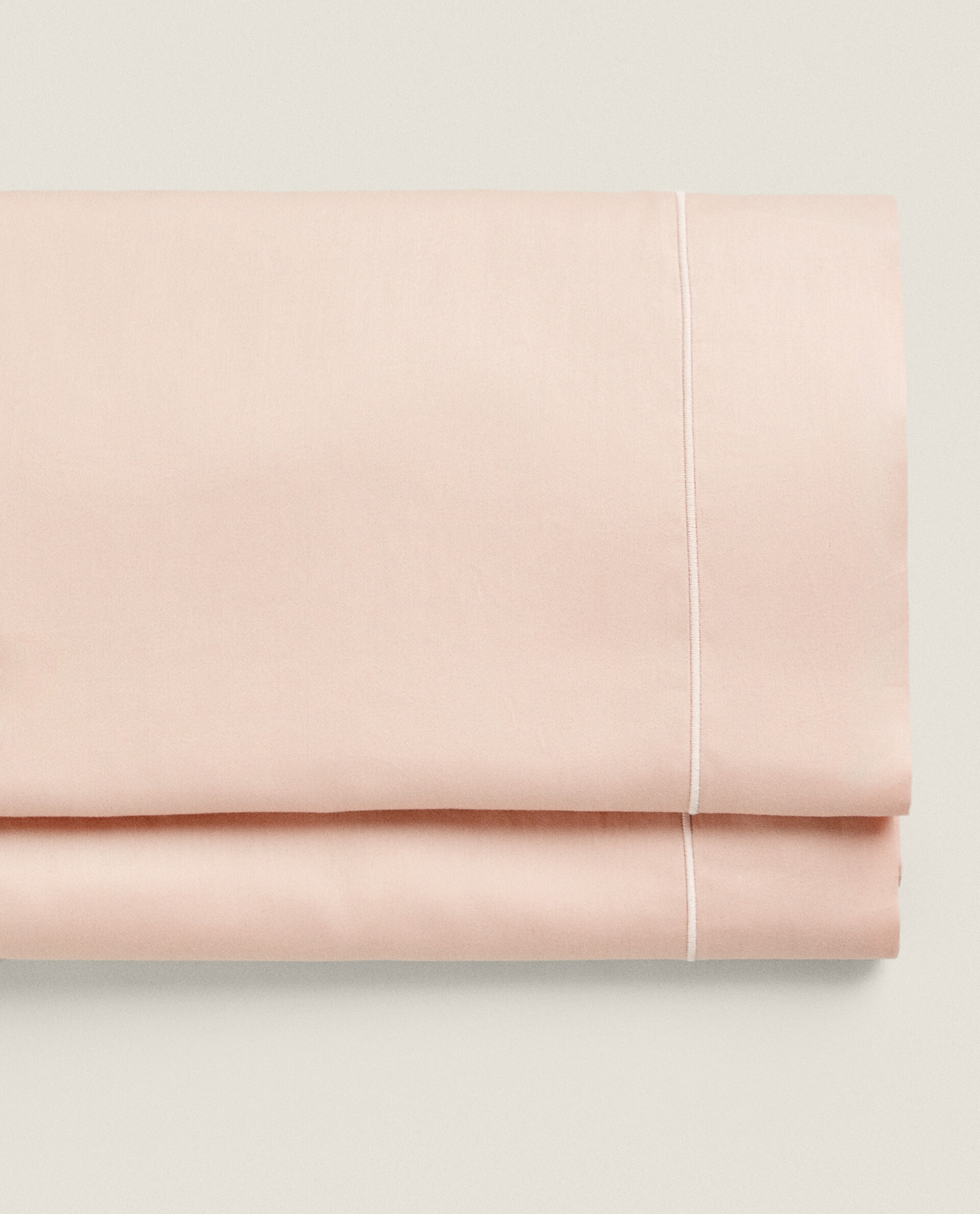 (300 НИШКИ) ГОРЕН ЧАРШАФ ОТ САТЕН С КАНТ | Zara Home България / Bulgaria