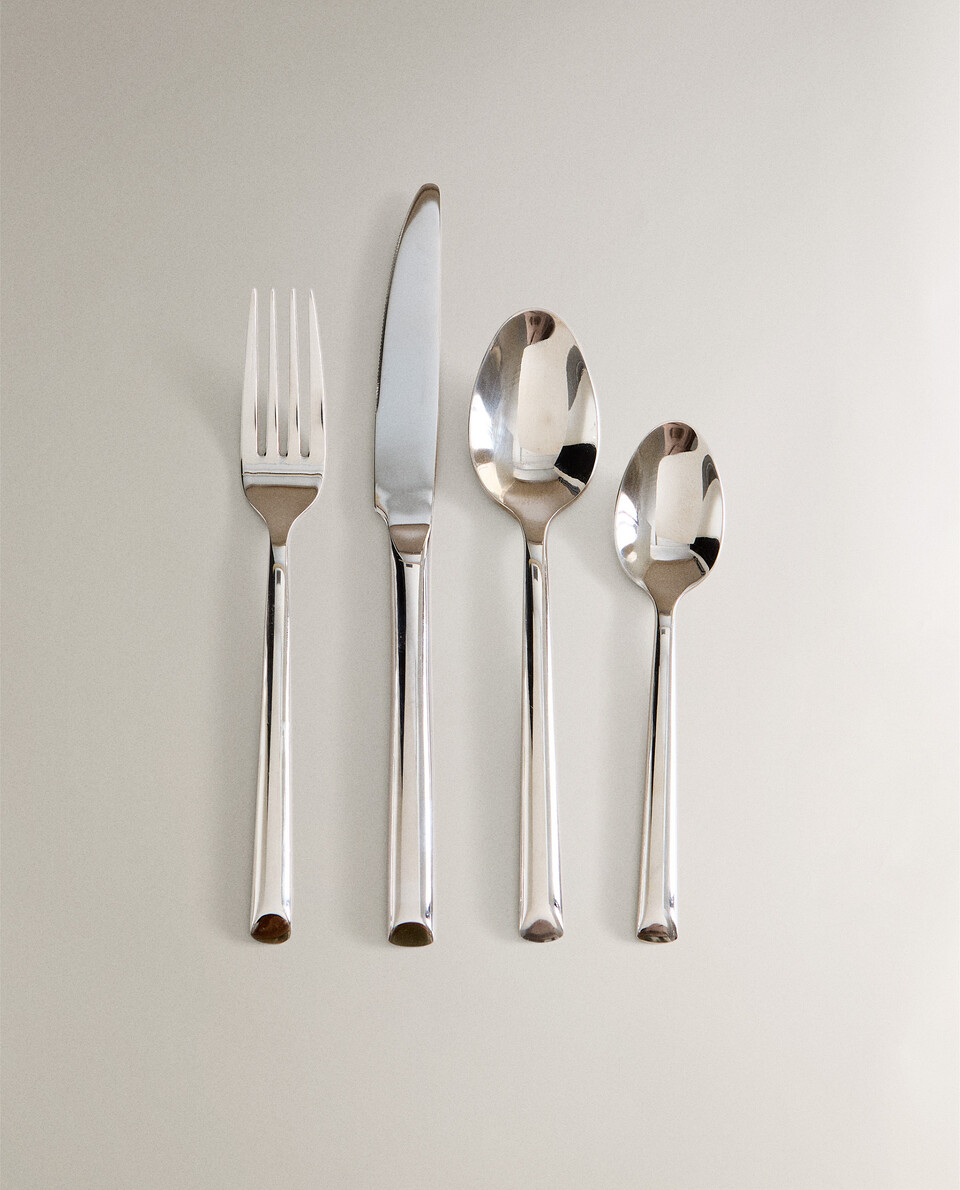 Couteau celtique forgé à la main étui de base en cuir marron