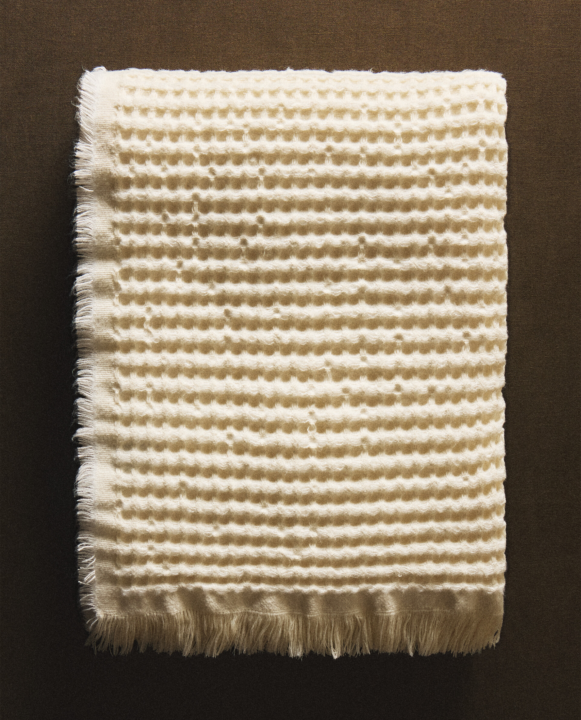 WAFFLEKNIT THROW Zara Home Lebanon