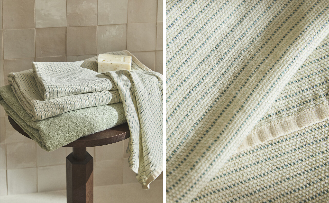 Asciugamano Turco Del Cotone Di Bagno Turco Handwoven Beige Su Fondo Di