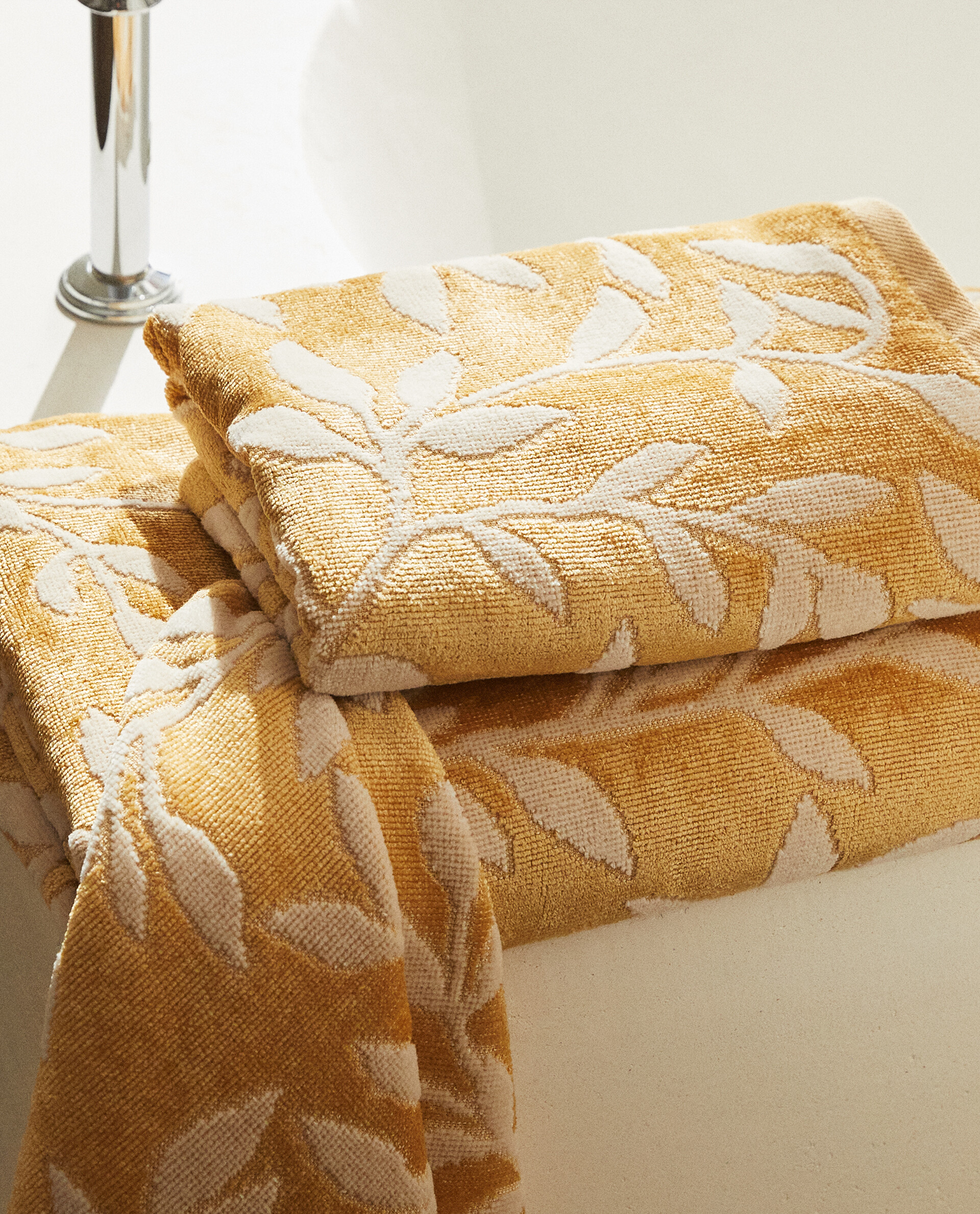 FLORAL PRINT TOWEL Zara Home Egypt