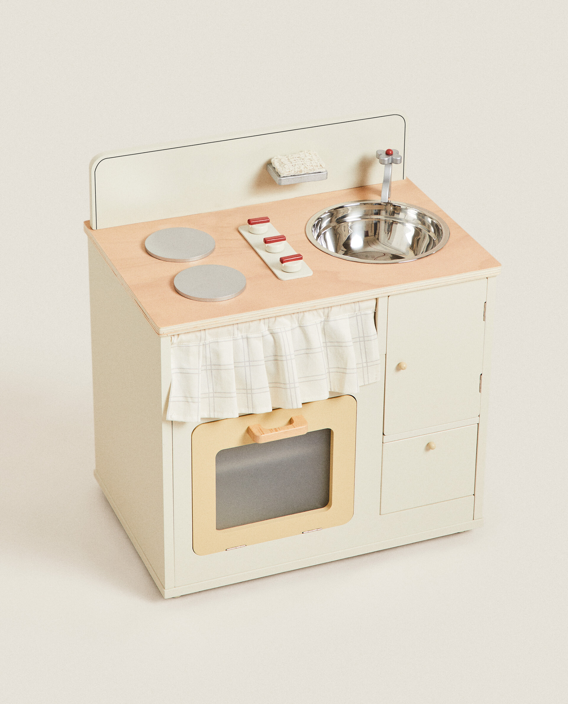 CHILDREN'S WOODEN PLAY KITCHEN