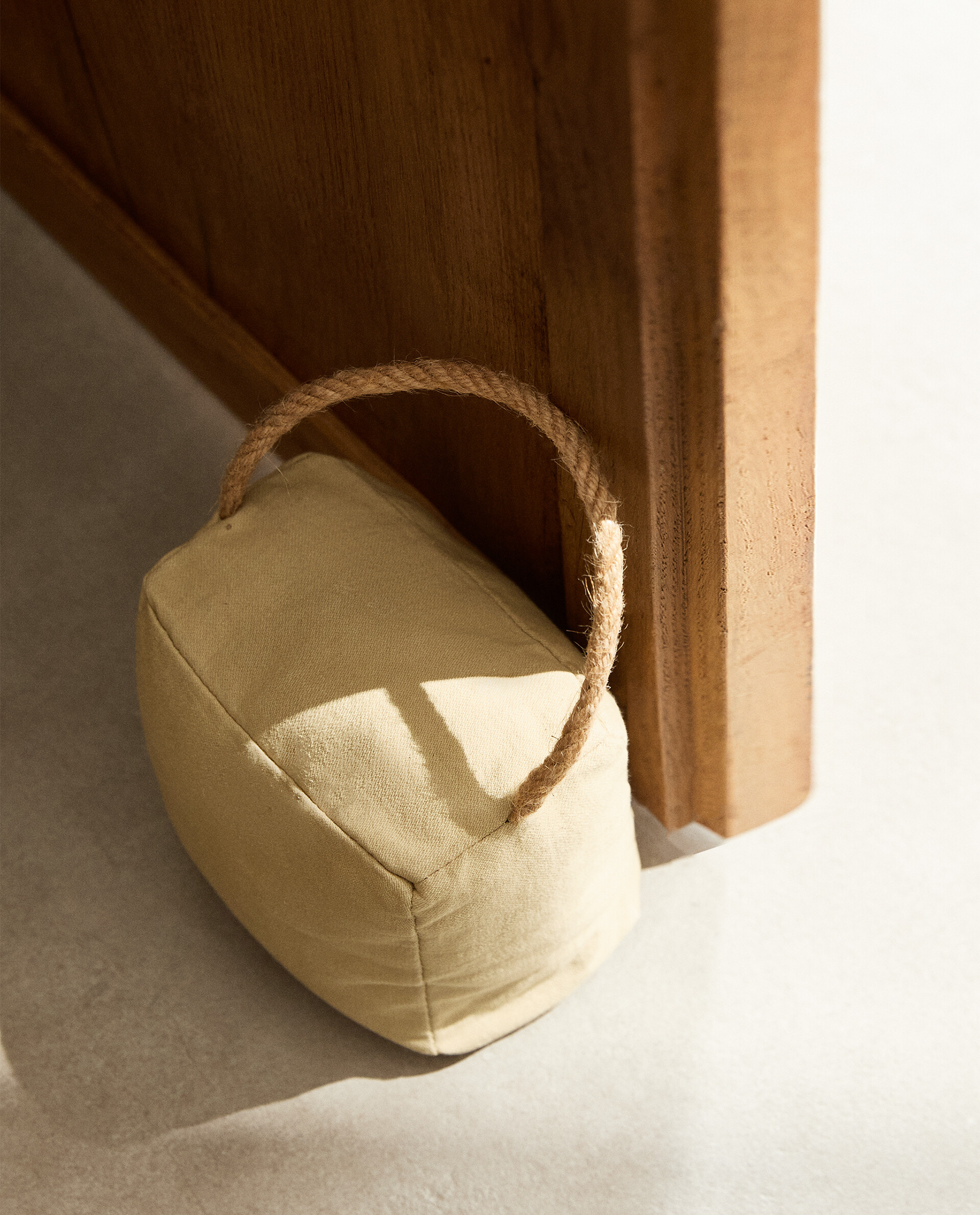 SACK DOORSTOP Zara Home UAE ABU DHABI/AL AIN/RAS ALKHAIMAH‎