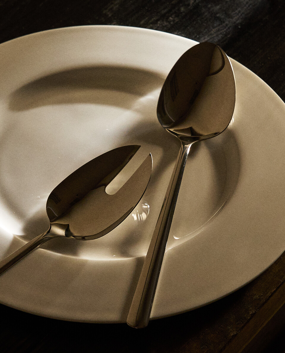 希少 マルリ ボーンチャイナ 小皿2 スワン2足付き器2 【公式通販】