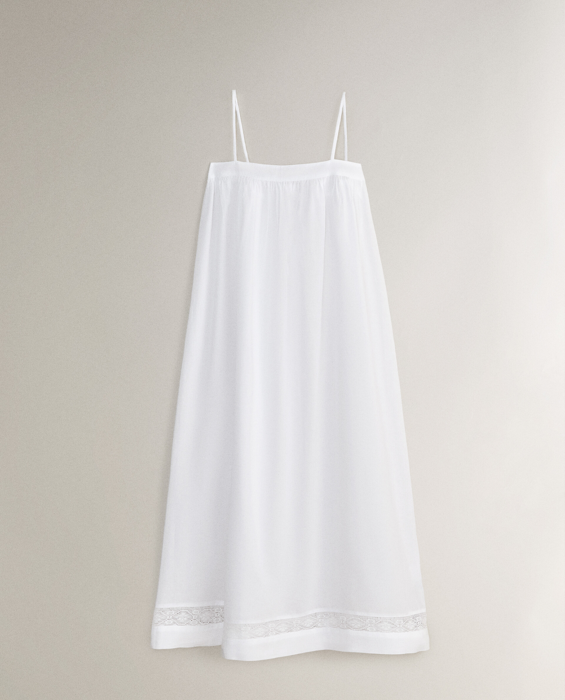 BIAS CUT COTTON NIGHTDRESS WITH LACE TRIM