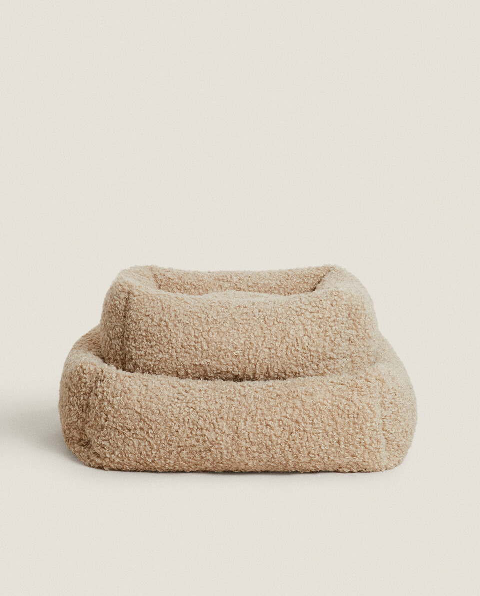 FAUX SHEARLING PET BED Zara Home United States of America