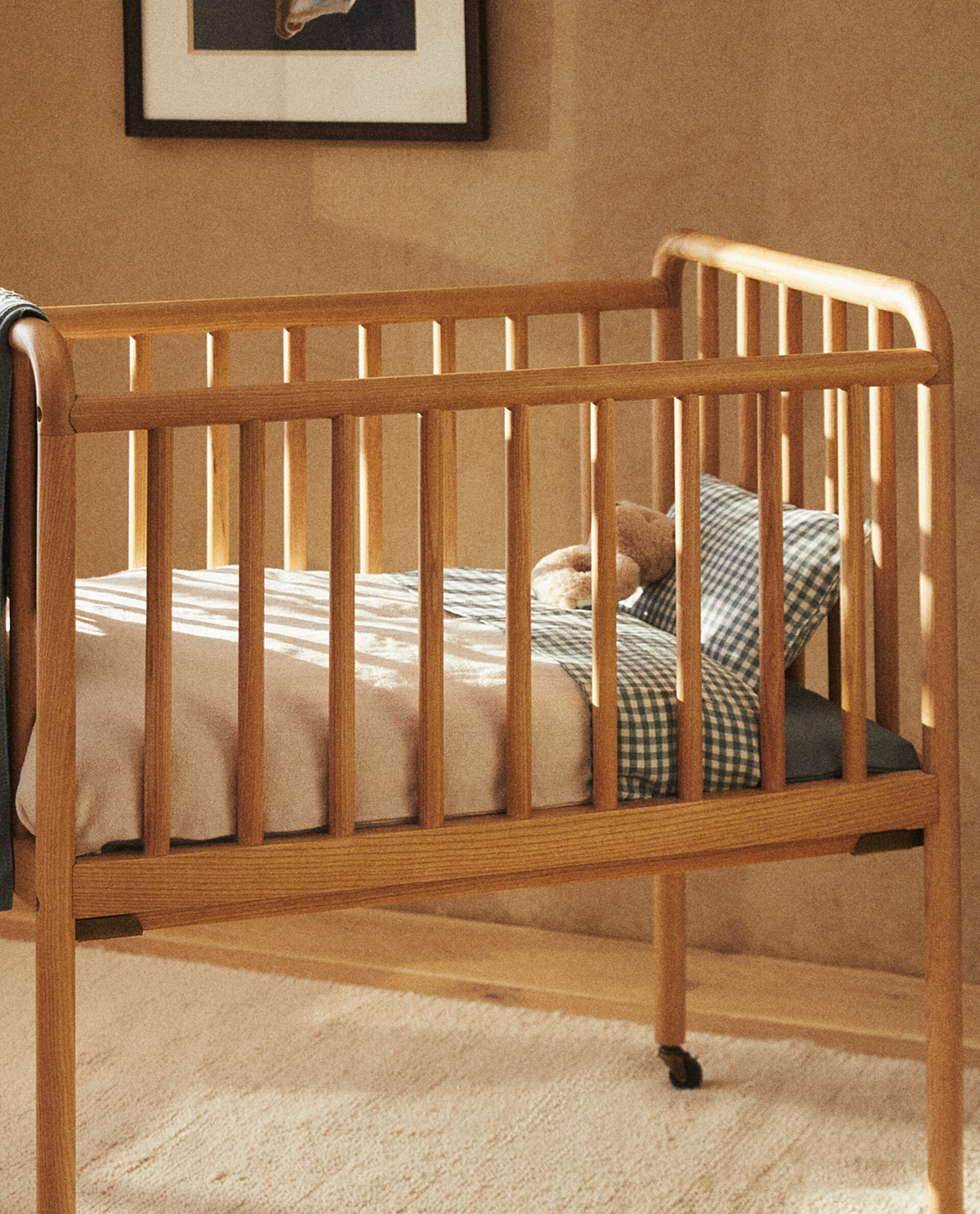 CHILDREN S ASH WOOD MINI COT