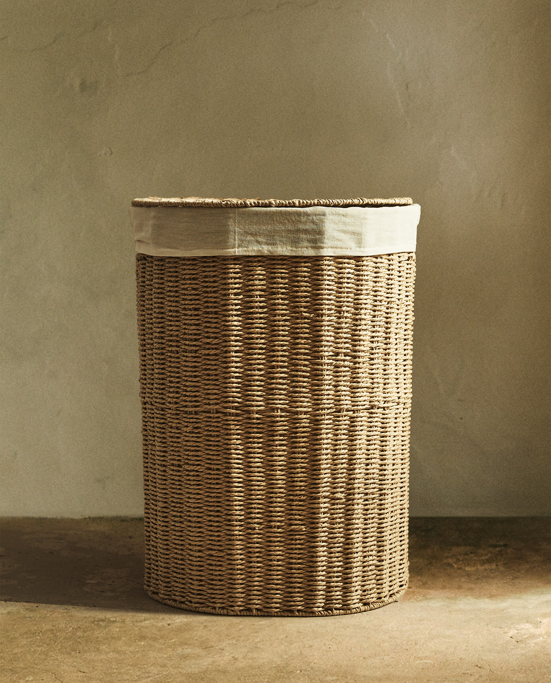 FABRIC-LINED LAUNDRY HAMPER - BASKETS - BATHROOM | Zara Home United States of America