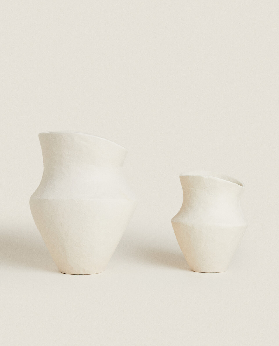 IRREGULARSHAPED VASE Zara Home España