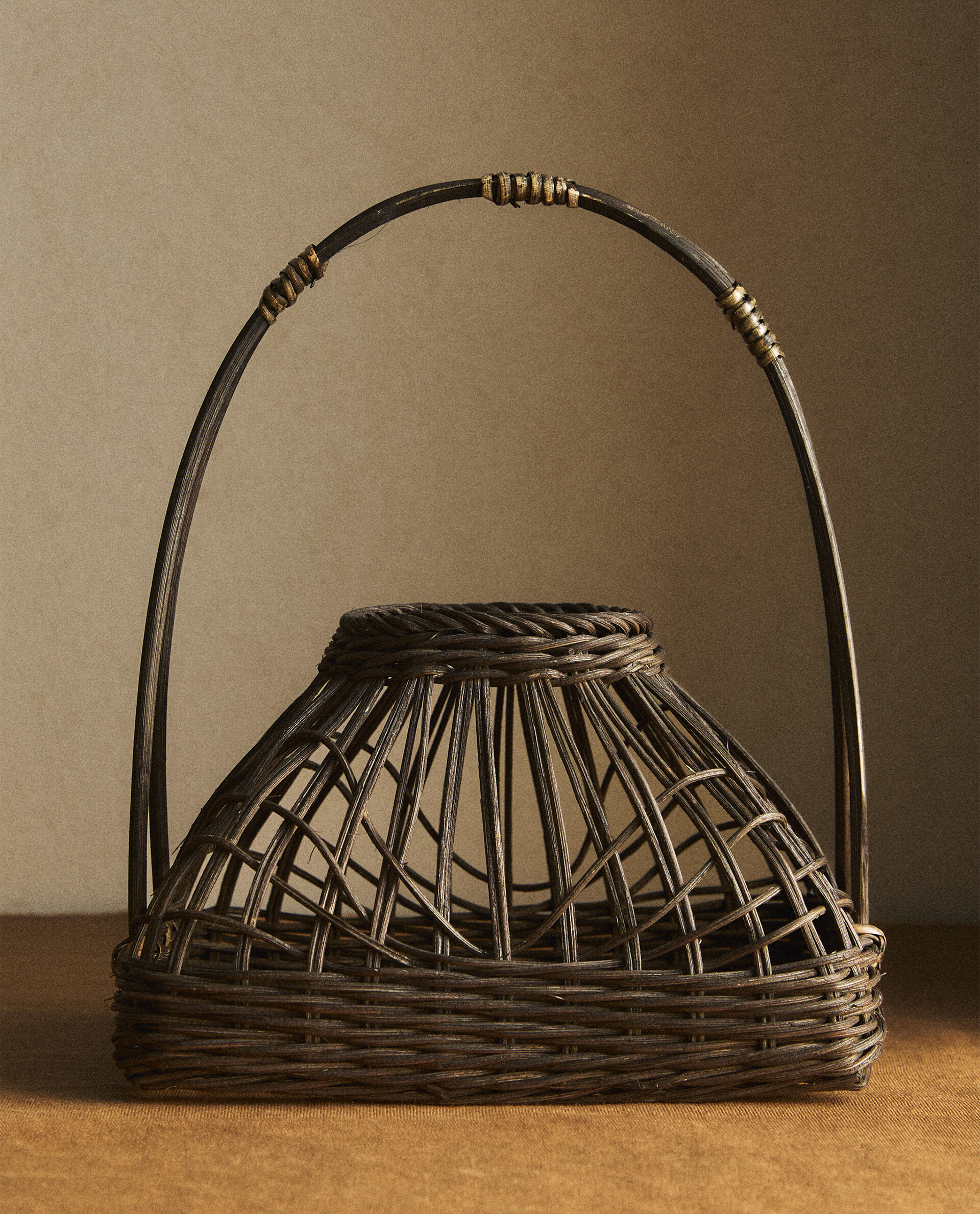 WOVEN BASKET | Zara Home UAE - ABU DHABI/AL AIN/RAS AL-KHAIMAH‎