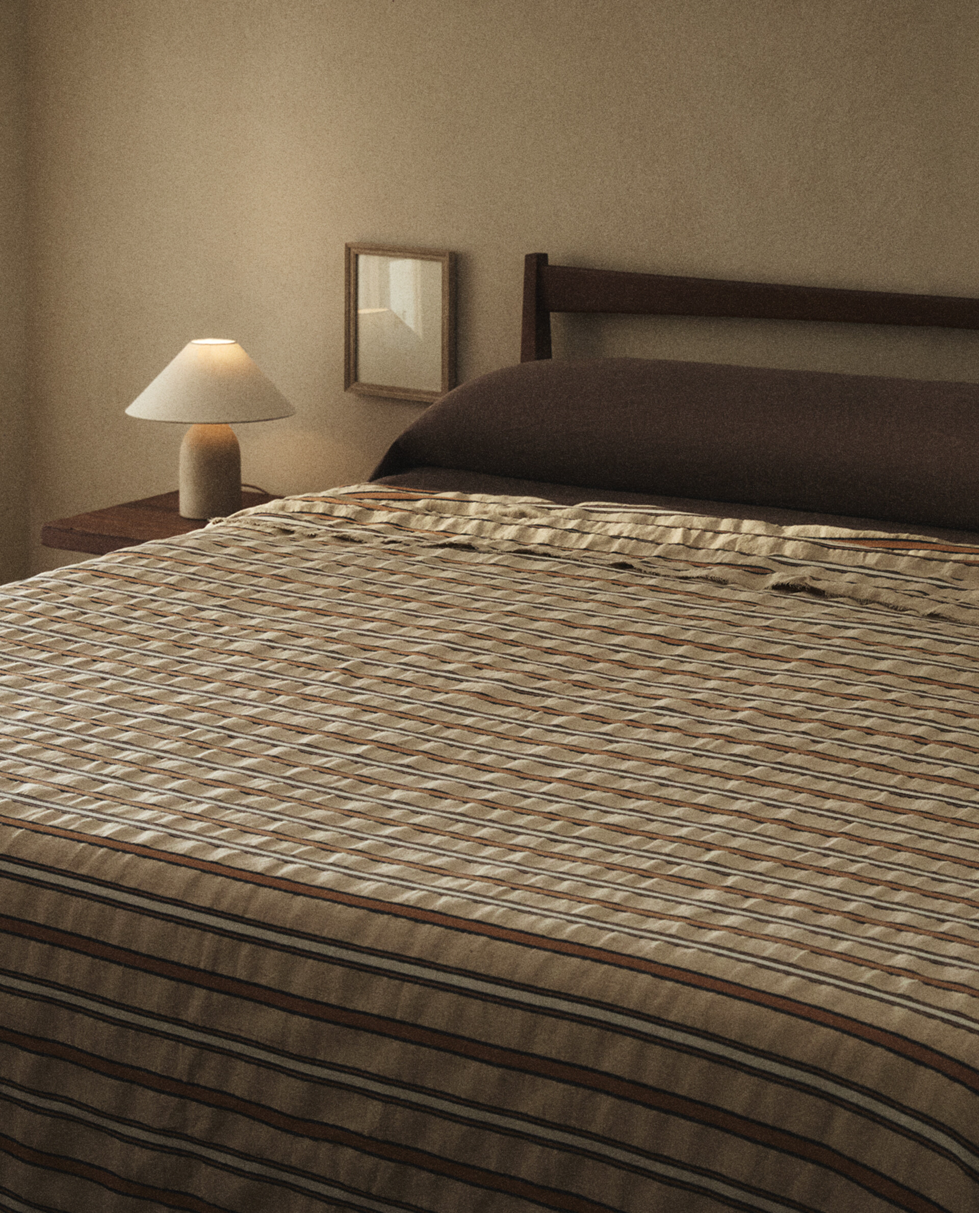 STRIPED BEDSPREAD Zara Home UAE ABU DHABI/AL AIN/RAS ALKHAIMAH‎