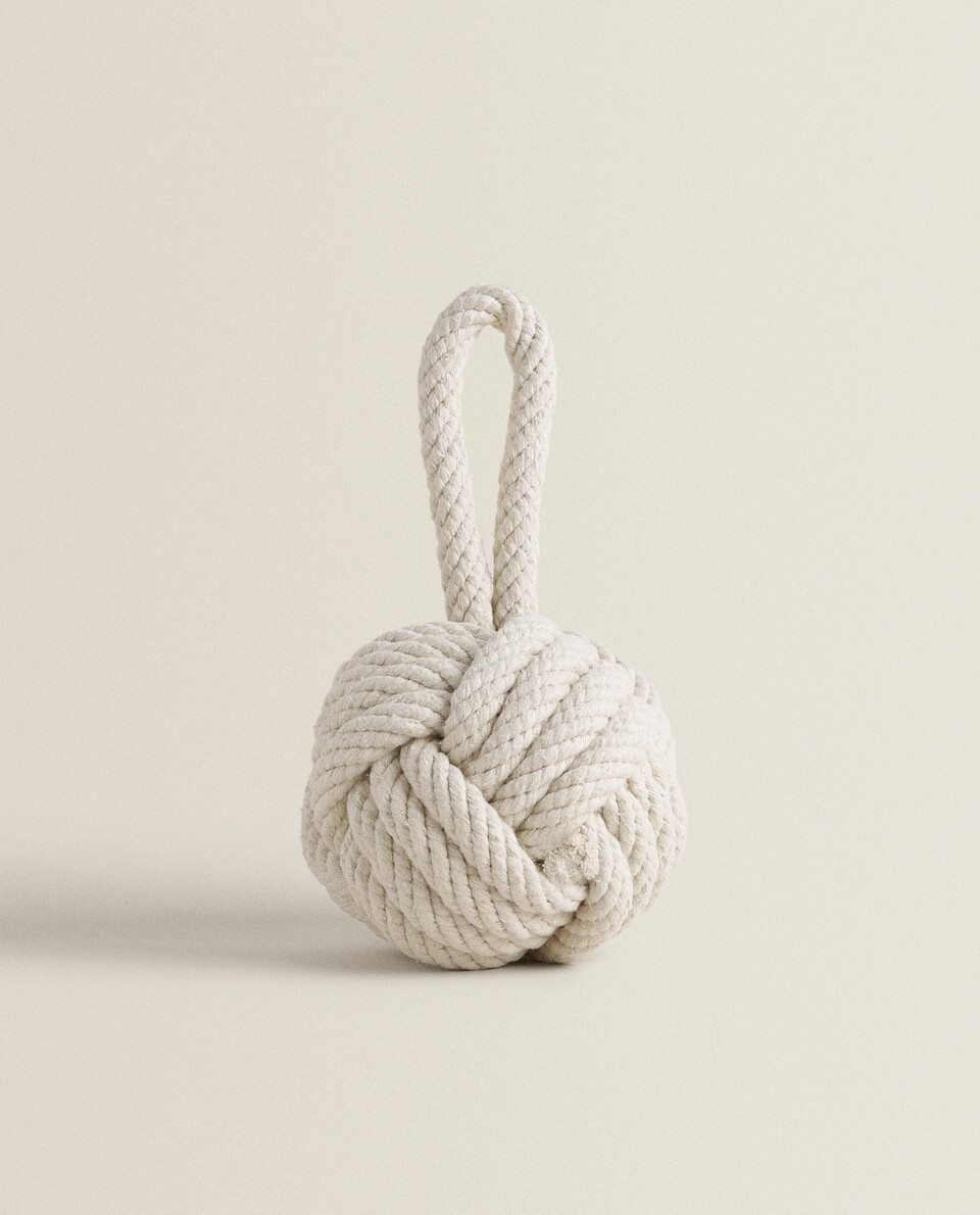 Knotted doorstop