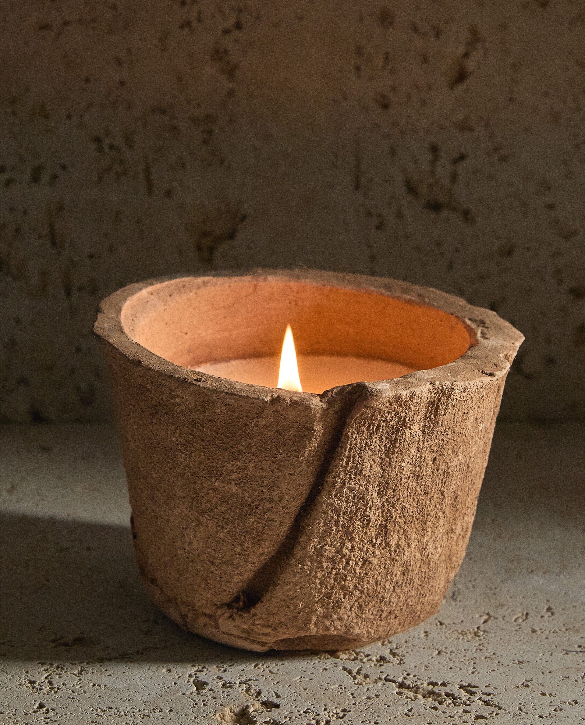 (600 غ) شمعة عطرية ETERNAL MUSK Zara Home الكويت