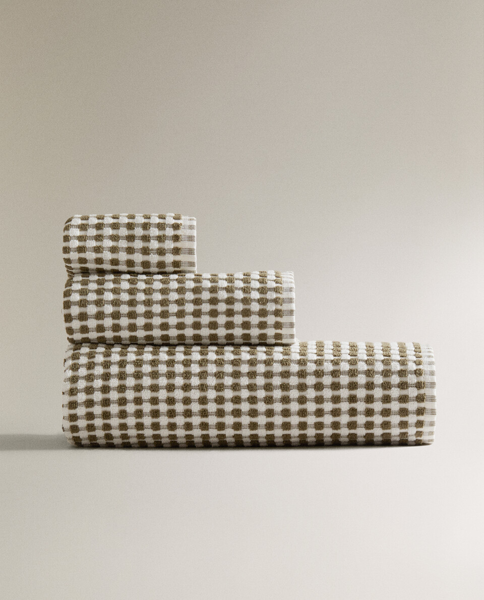 2 Weihnachtshandtücher Rot - Baumwoll Handtücher Mit Feststickerei